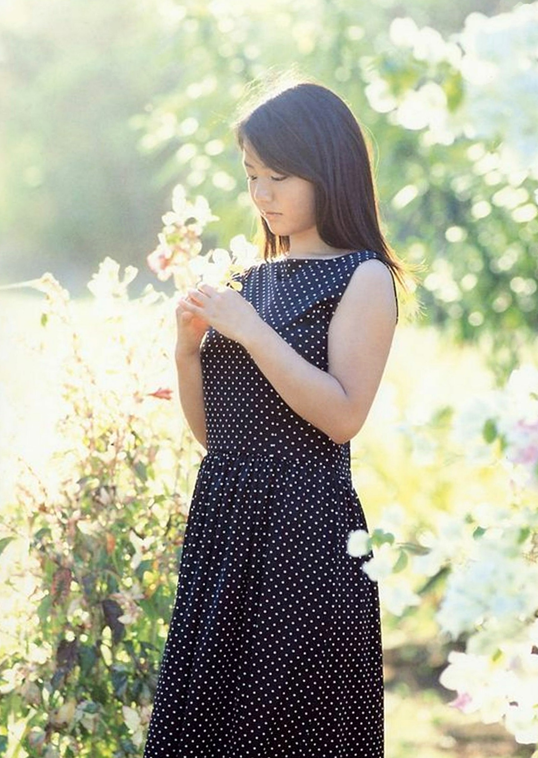 Gallery - PB写真集_磯山さやか(矶山沙也加) 《Pre Pri‐17》首本写真集，泳池湿身与户外清新装扮，经典童颜巨乳诱惑 [101P]日本比基尼童颜巨乳湿身清新 矶山沙也加女神私房照_秀色女神 - image 23