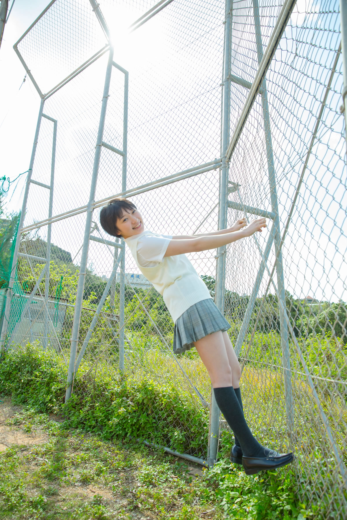 宫本佳林 [Hello! Project Digital Books]高清写真图2015.10 Vol.135