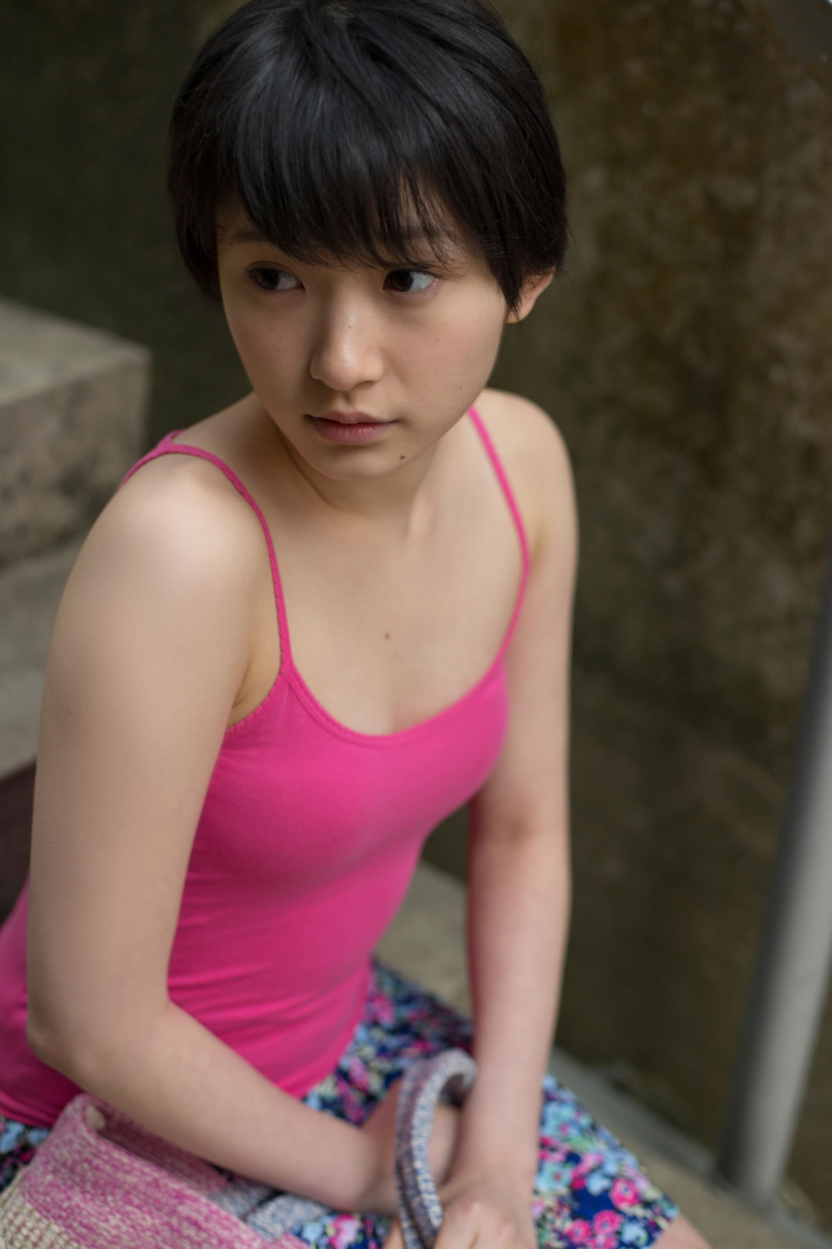 宫本佳林 [Hello! Project Digital Books]高清写真图2015.10 Vol.135