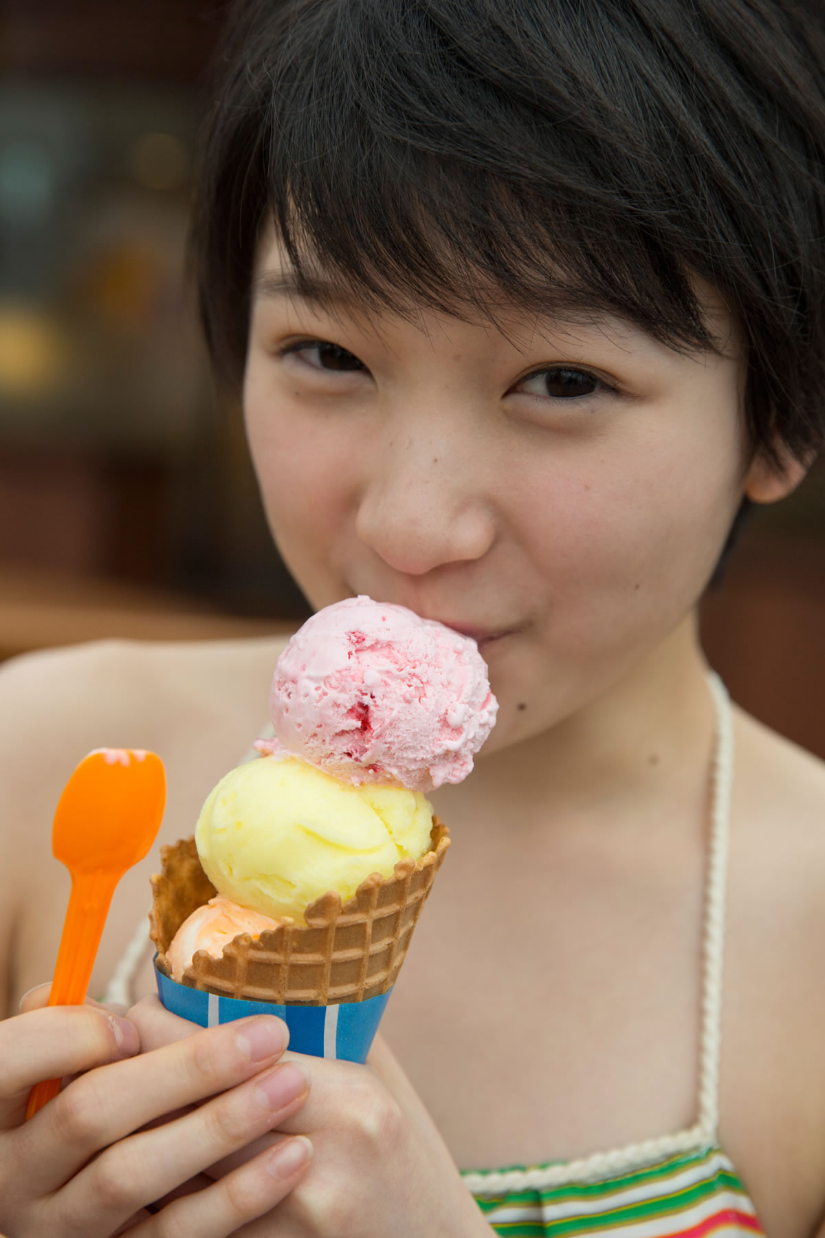 宫本佳林 [Hello! Project Digital Books]高清写真图2015.10 Vol.135