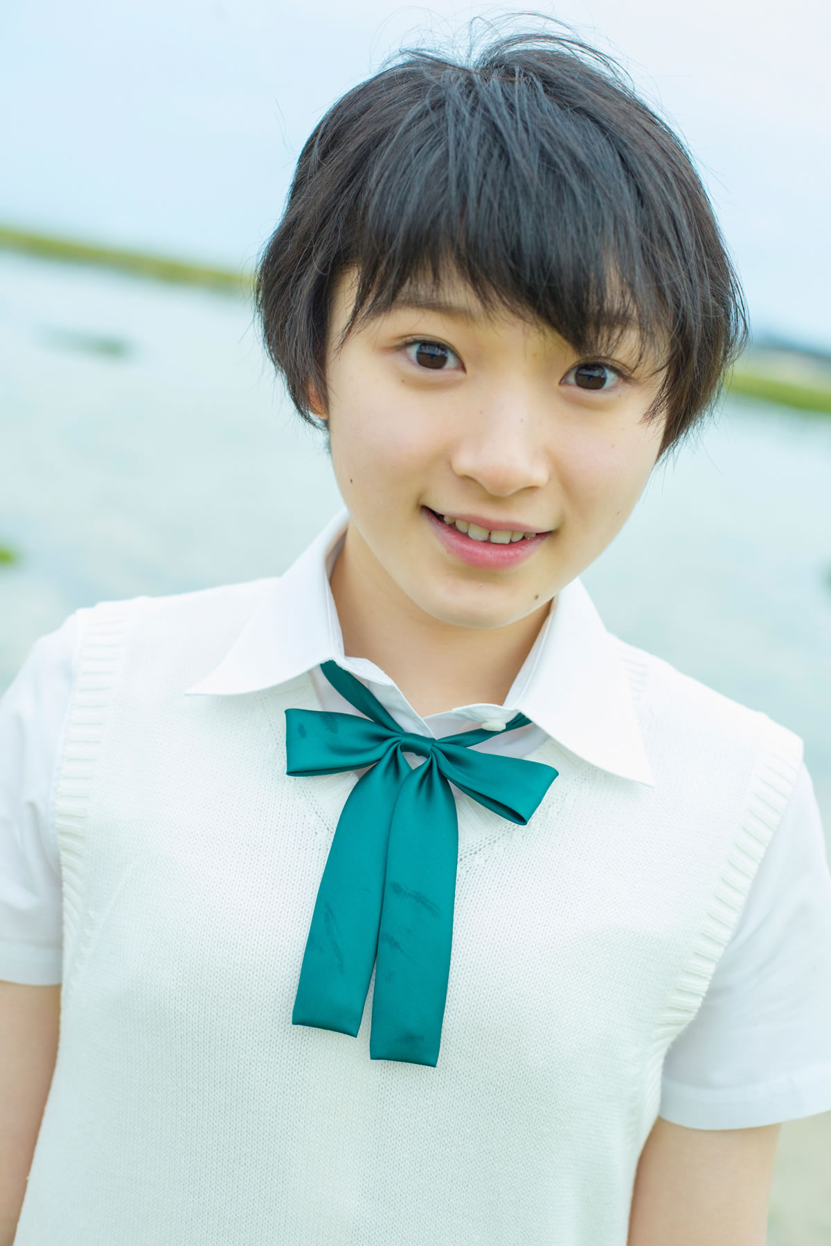 宫本佳林 [Hello! Project Digital Books]高清写真图2015.10 Vol.135