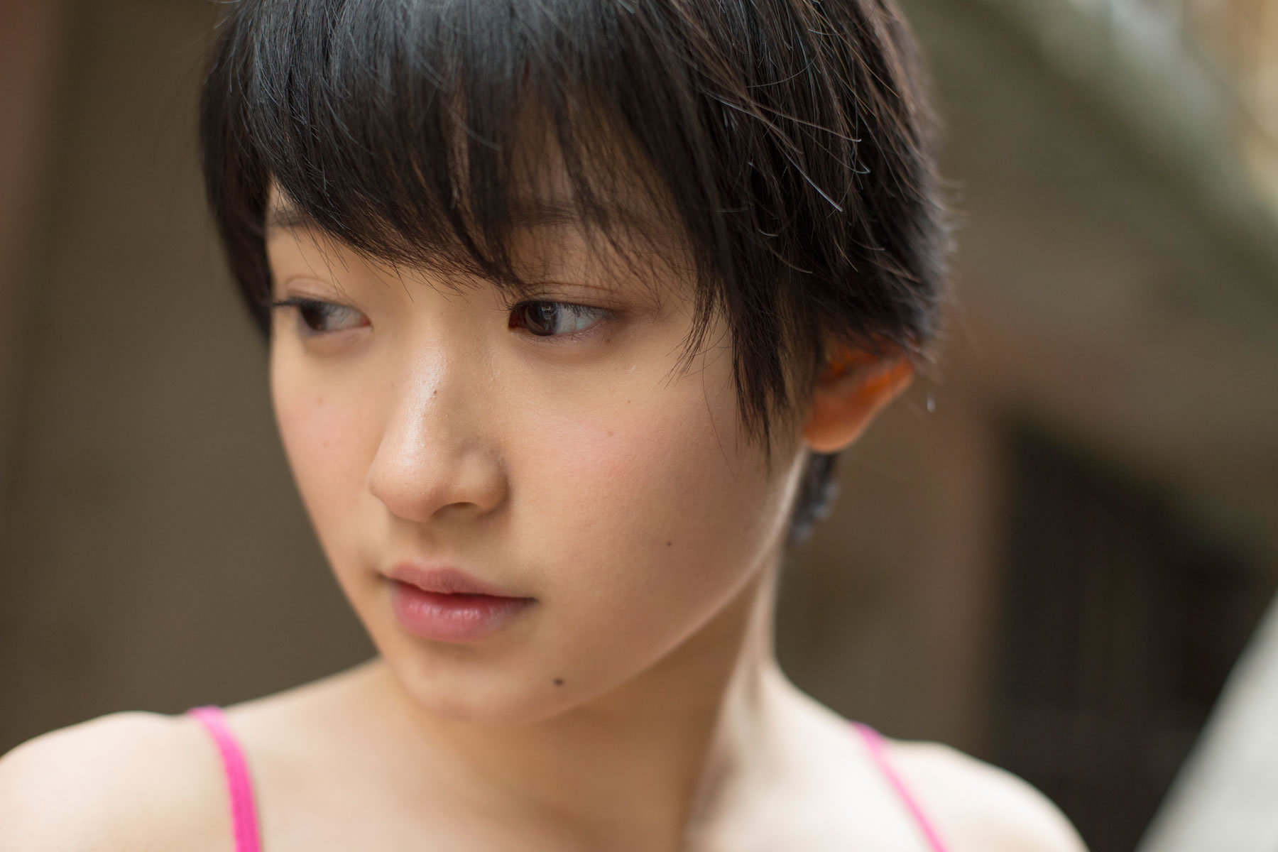 宫本佳林 [Hello! Project Digital Books]高清写真图2015.10 Vol.135