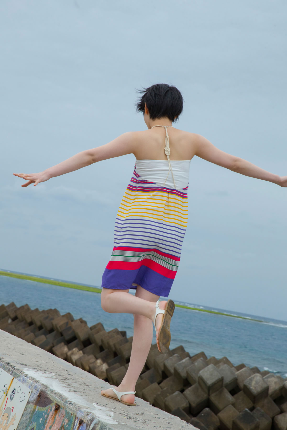 宫本佳林 [Hello! Project Digital Books]高清写真图2015.10 Vol.135