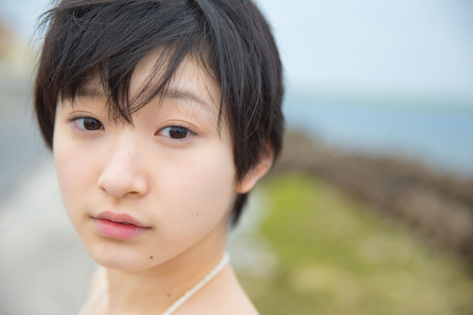 宫本佳林 [Hello! Project Digital Books]高清写真图2015.10 Vol.135