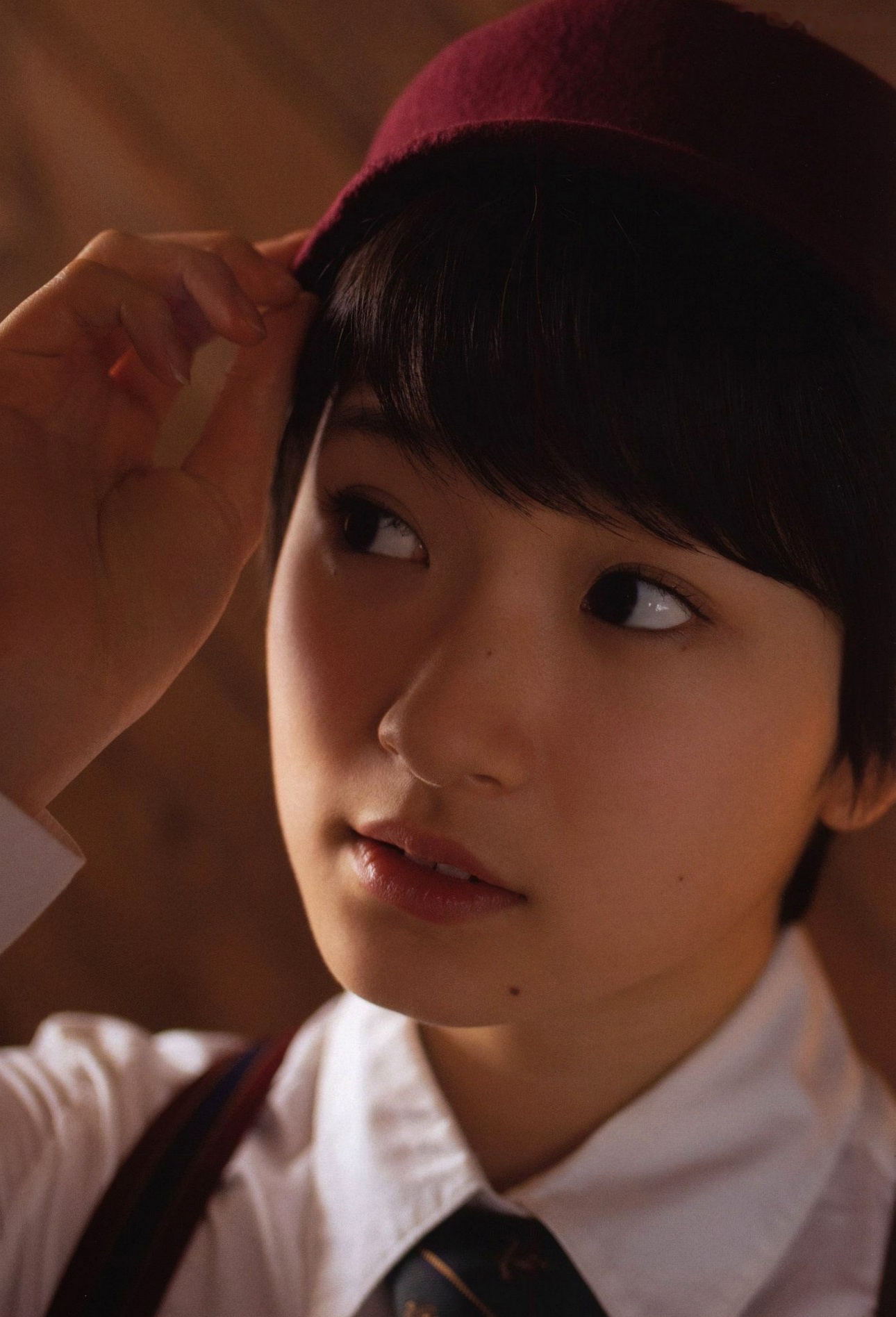 Gallery - 宮本佳林《Karin sixteen》写真集，清纯校服与清新居家风格，记录十六岁少女灵动之美日本清纯治愈系校服萝莉 宫本佳林女神私房照_秀色女神 - image 59
