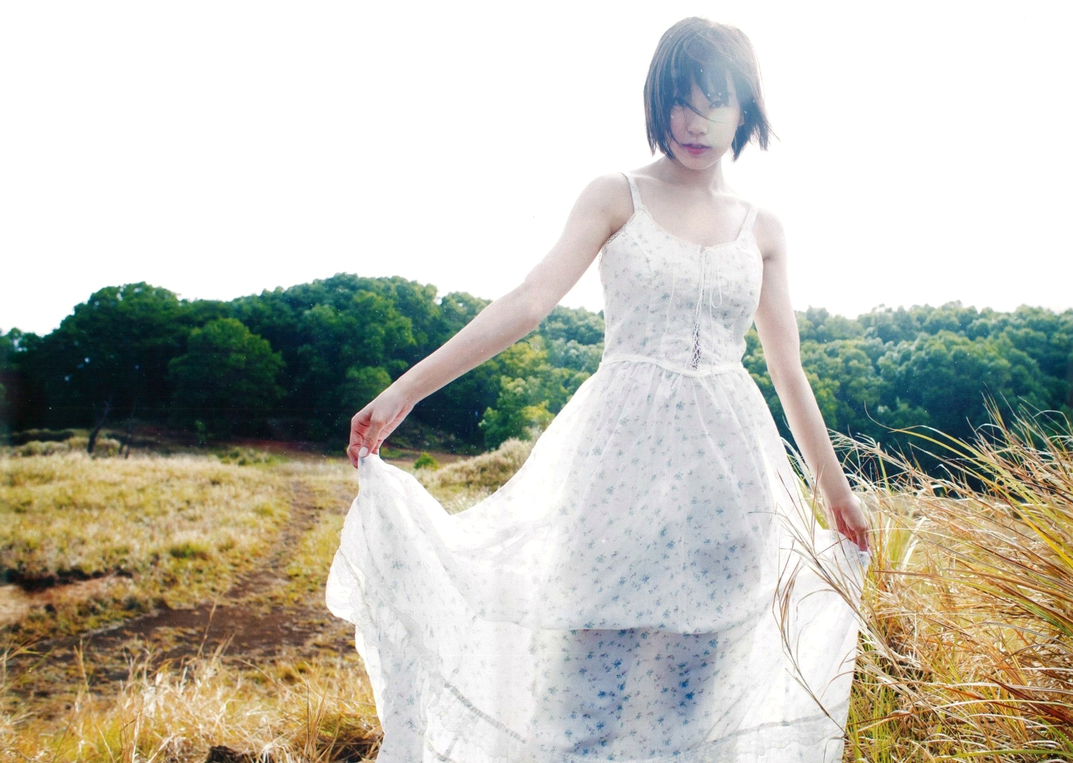 Gallery - 渡辺美優紀唯美写真集《MW》高清大图，私房内衣与海边清凉灵动，治愈系女神展现纯欲诱惑之美清纯治愈系日本性感私房照 渡边美优纪女神私房照_秀色女神 - image 2