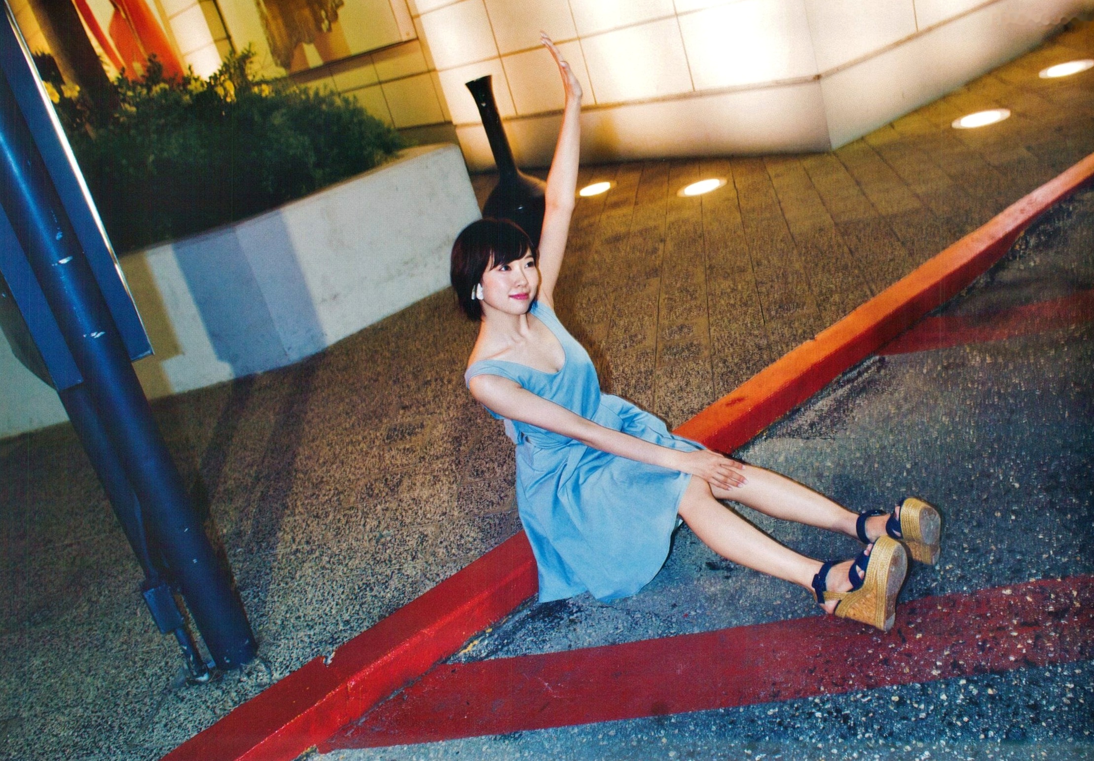 Gallery - 渡辺美優紀唯美写真集《MW》高清大图，私房内衣与海边清凉灵动，治愈系女神展现纯欲诱惑之美清纯治愈系日本性感私房照 渡边美优纪女神私房照_秀色女神 - image 84
