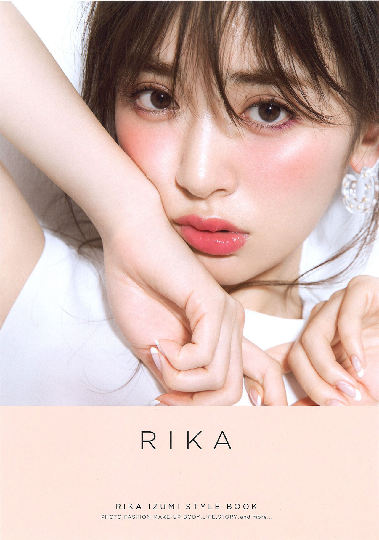 泉里香(浜千咲) 人生初次比基尼写真图