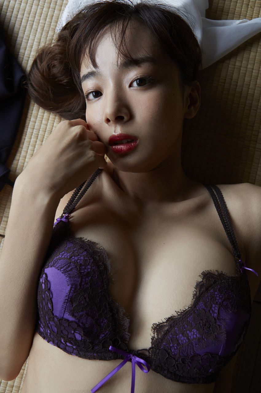 岡田紗佳「しっとり」 [WPB-net]高清写真图 Extra375 写真集