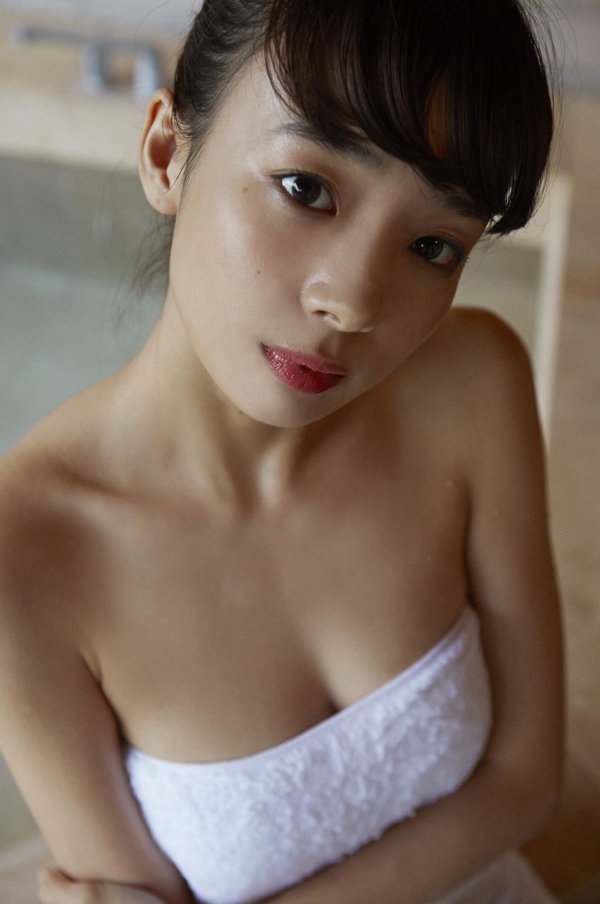 岡田紗佳「しっとり」 [WPB-net]高清写真图 Extra375 写真集