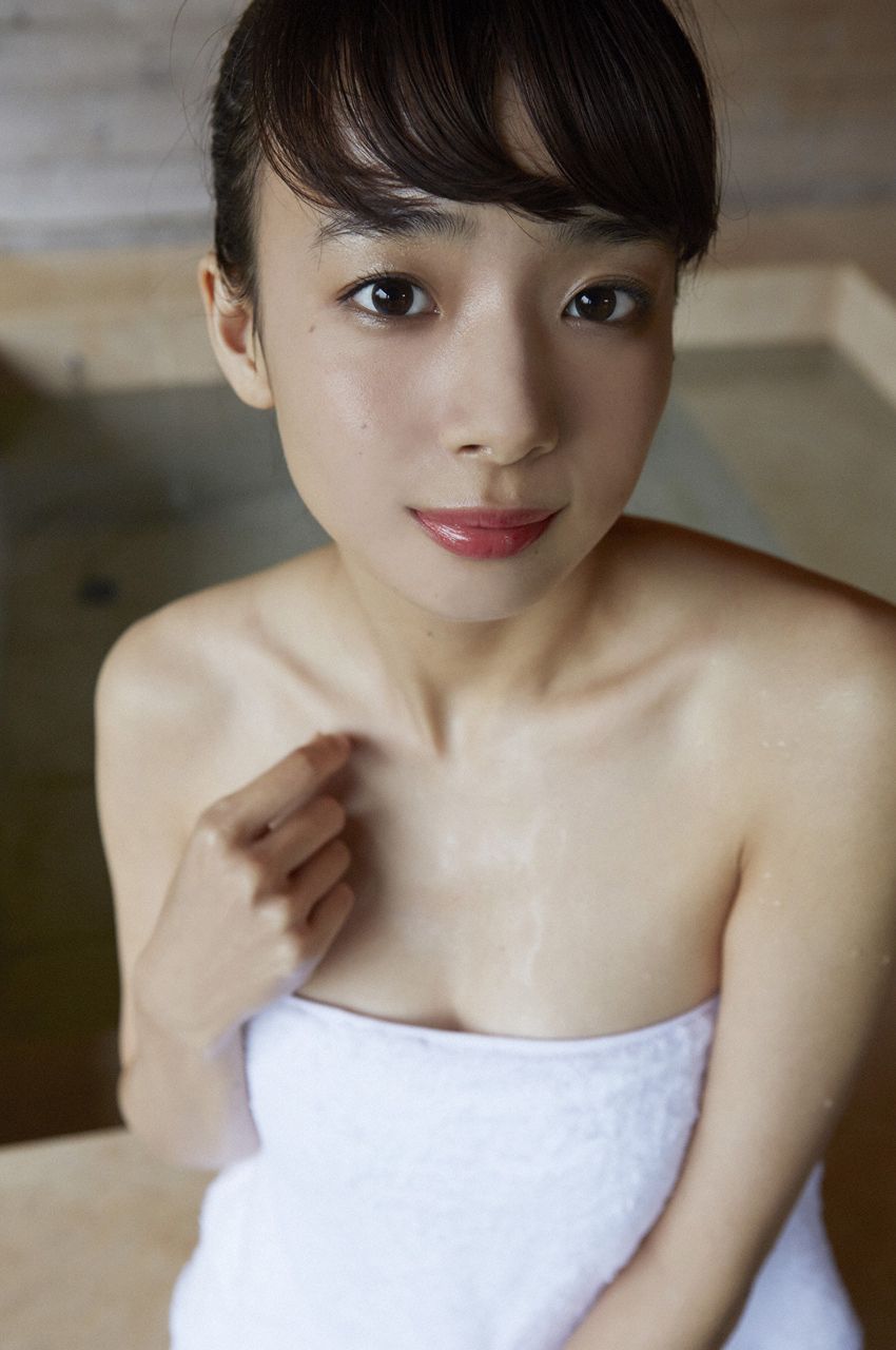 岡田紗佳「しっとり」 [WPB-net]高清写真图 Extra375 写真集