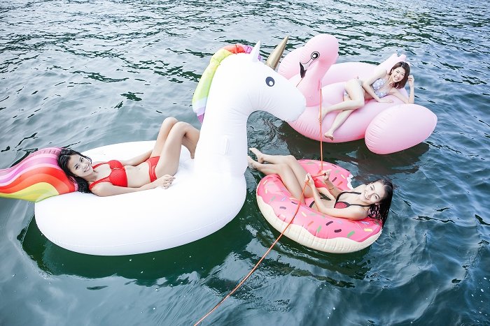 刘沛蘅 抓住夏天的尾巴 性感比基尼写真图