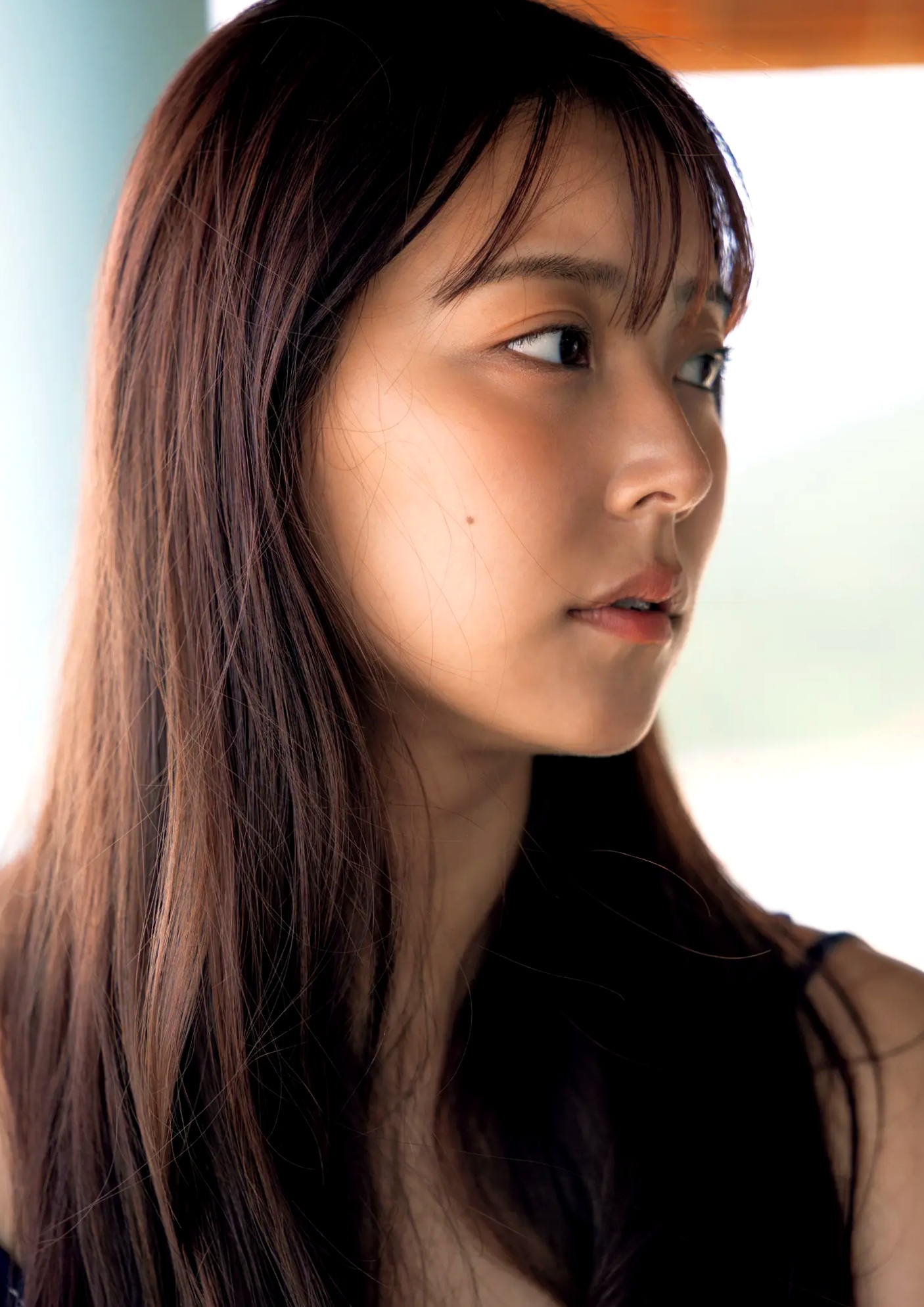 白間美瑠 - MERCI 户外泳池湿身黑色比基尼性感写真