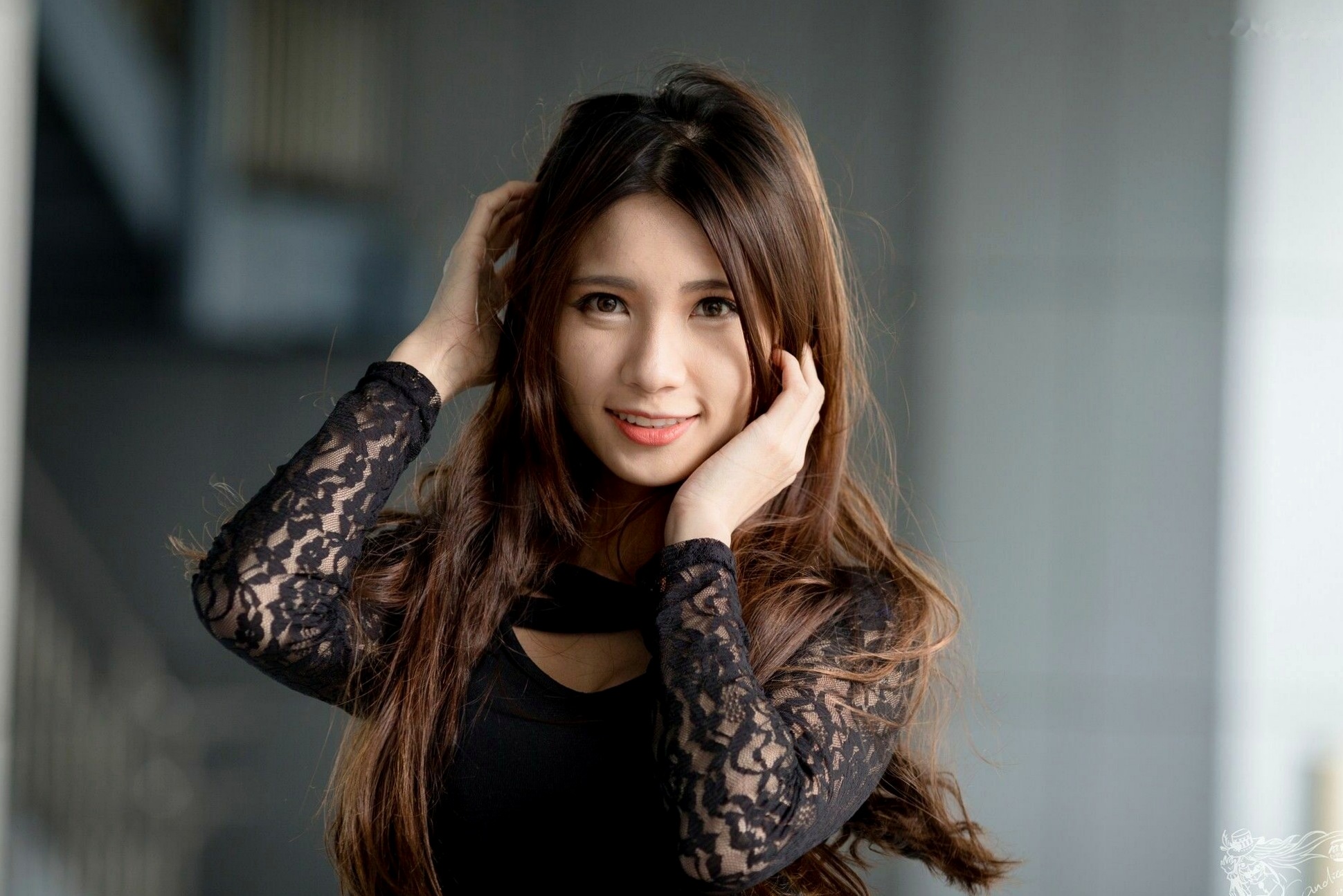 Gallery - 台湾正妹蔡译心户外写真：青春学院风校服与简约时尚街拍，尽显修长美腿与纤细骨感美台湾街拍校服骨感美腿气质户外清新 蔡译心女神私房照_秀色女神 - image 80