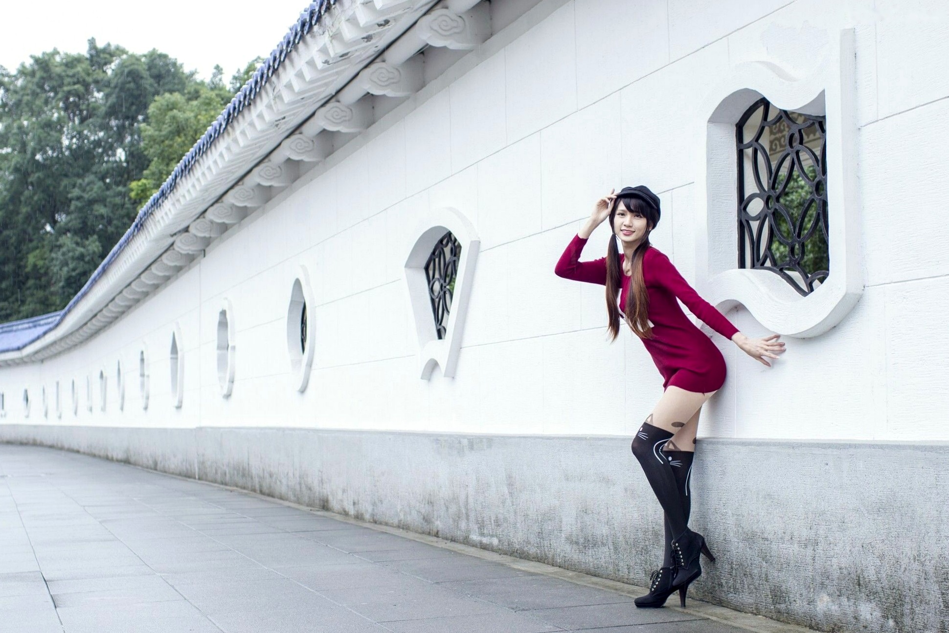 Gallery - 台湾正妹蔡译心：中正纪念堂与富锦街时尚街拍，优雅女神的修长美腿时装秀台湾气质街拍美腿清新 蔡译心女神私房照_秀色女神 - image 13