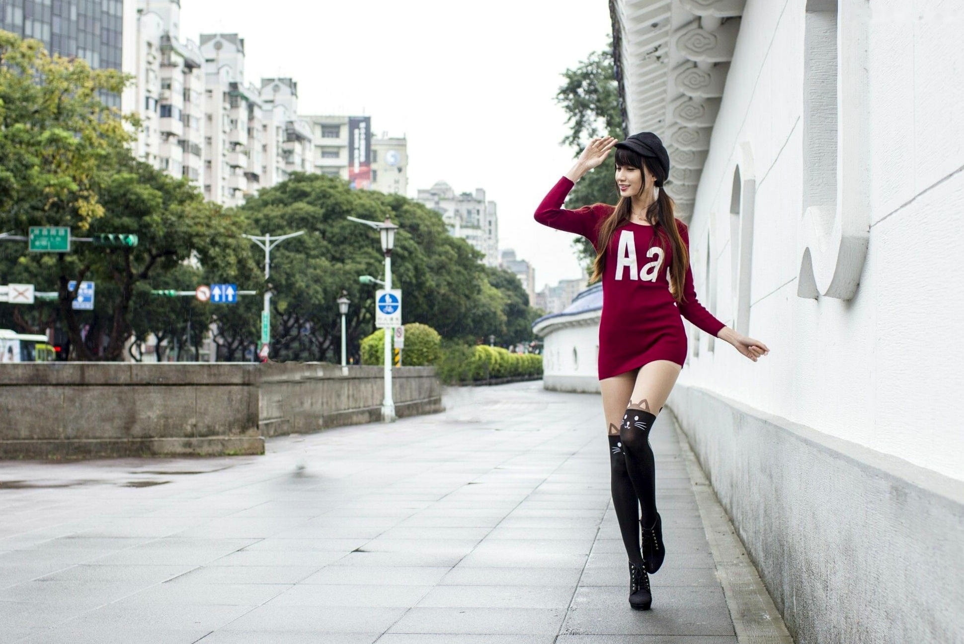 Gallery - 台湾正妹蔡译心：中正纪念堂与富锦街时尚街拍，优雅女神的修长美腿时装秀台湾气质街拍美腿清新 蔡译心女神私房照_秀色女神 - image 14