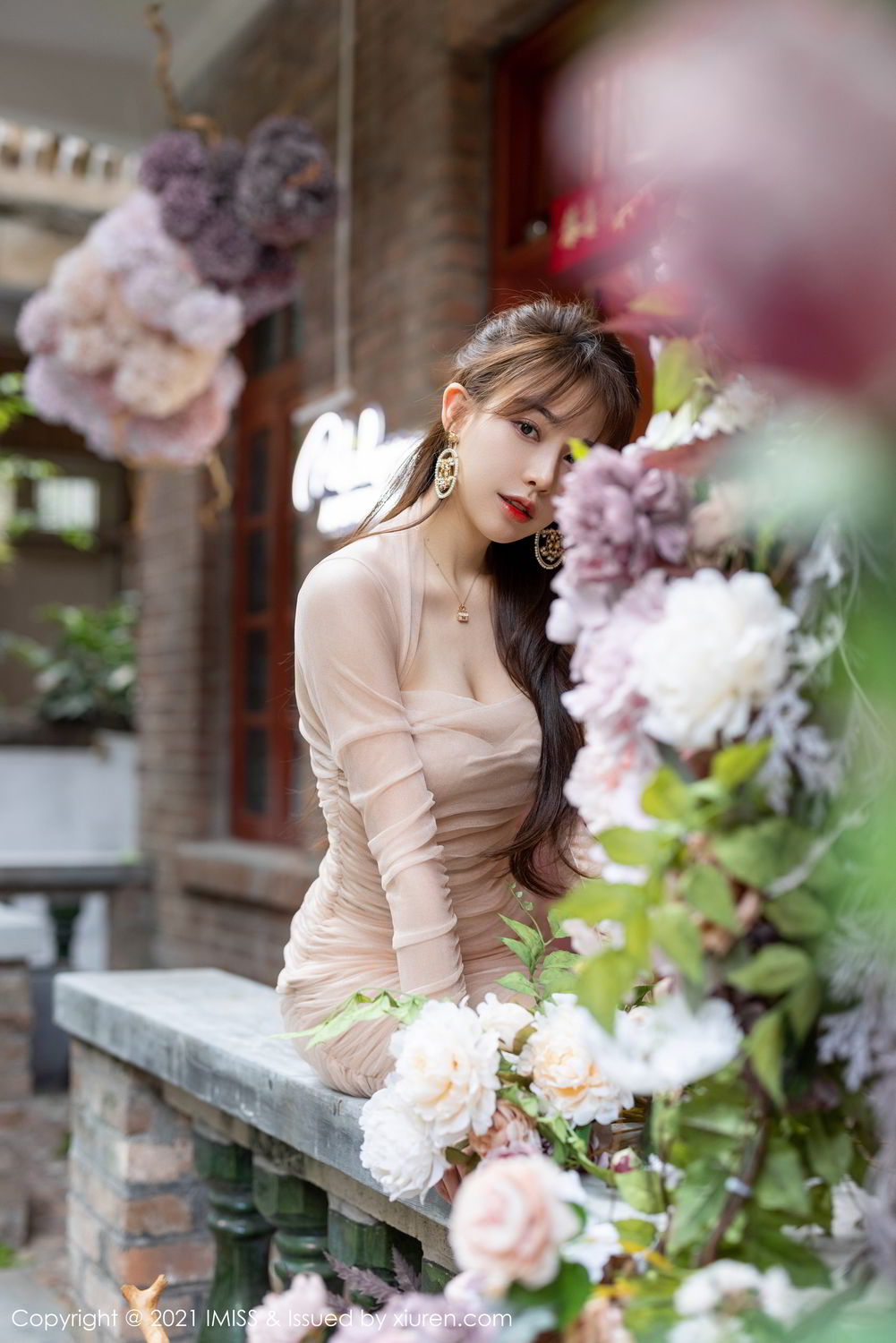 [IMISS]高清写真图 2021.04.29 VOL.586 Lynn刘奕宁