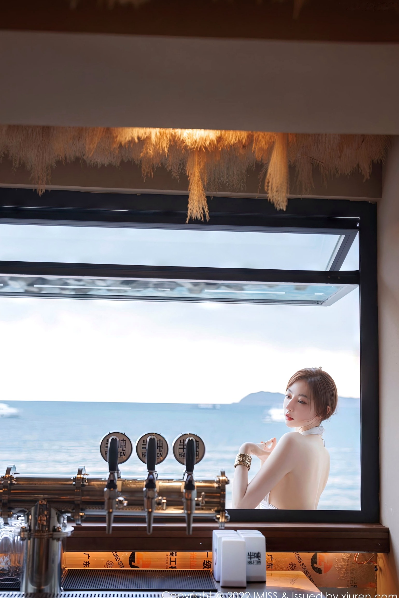 Gallery - IMiss爱蜜社 - Honey Club -刘奕宁：海边清纯系写真，白色露背长裙演绎夏日度假风，时尚休闲白裤穿搭尽显修长身材，清秀甜美户外私房大尺度美图爱蜜社 - Honey Club 性感户外清新女神私房照 刘奕宁女神私房照_秀色女神 - image 29