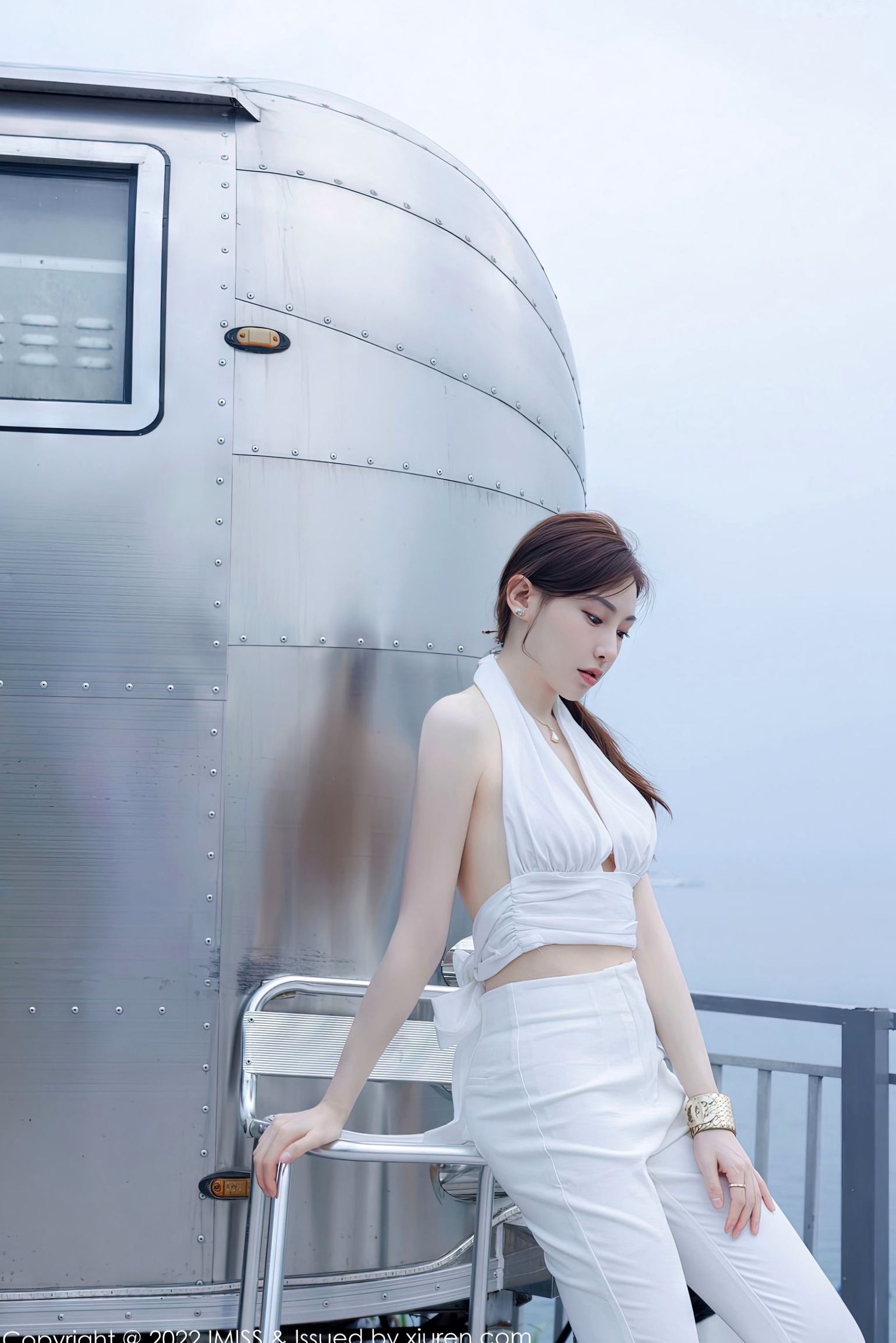 Gallery - IMiss爱蜜社 - Honey Club -刘奕宁：海边清纯系写真，白色露背长裙演绎夏日度假风，时尚休闲白裤穿搭尽显修长身材，清秀甜美户外私房大尺度美图爱蜜社 - Honey Club 性感户外清新女神私房照 刘奕宁女神私房照_秀色女神 - image 33