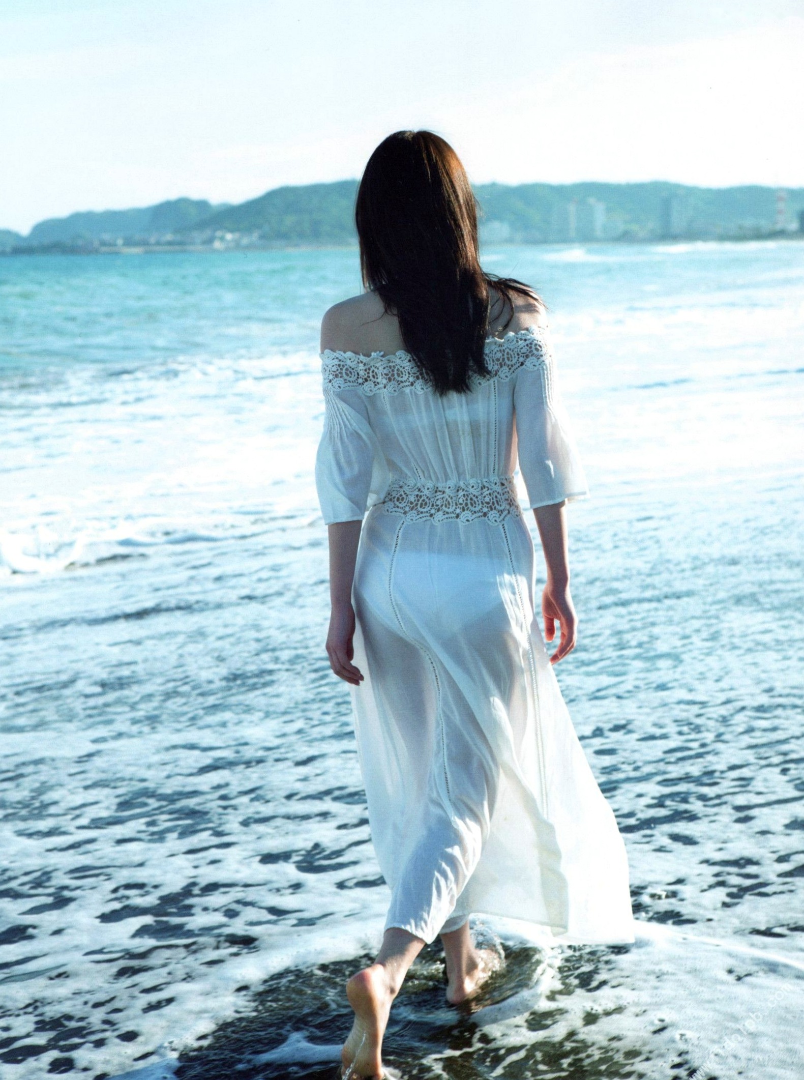 Gallery - 高山一实写真集《恋かもしれない》高清私房户外度假美图，海边比基尼与青春活力的清新治愈魅力日本比基尼清新治愈系私房照 高山一实女神私房照_秀色女神 - image 57