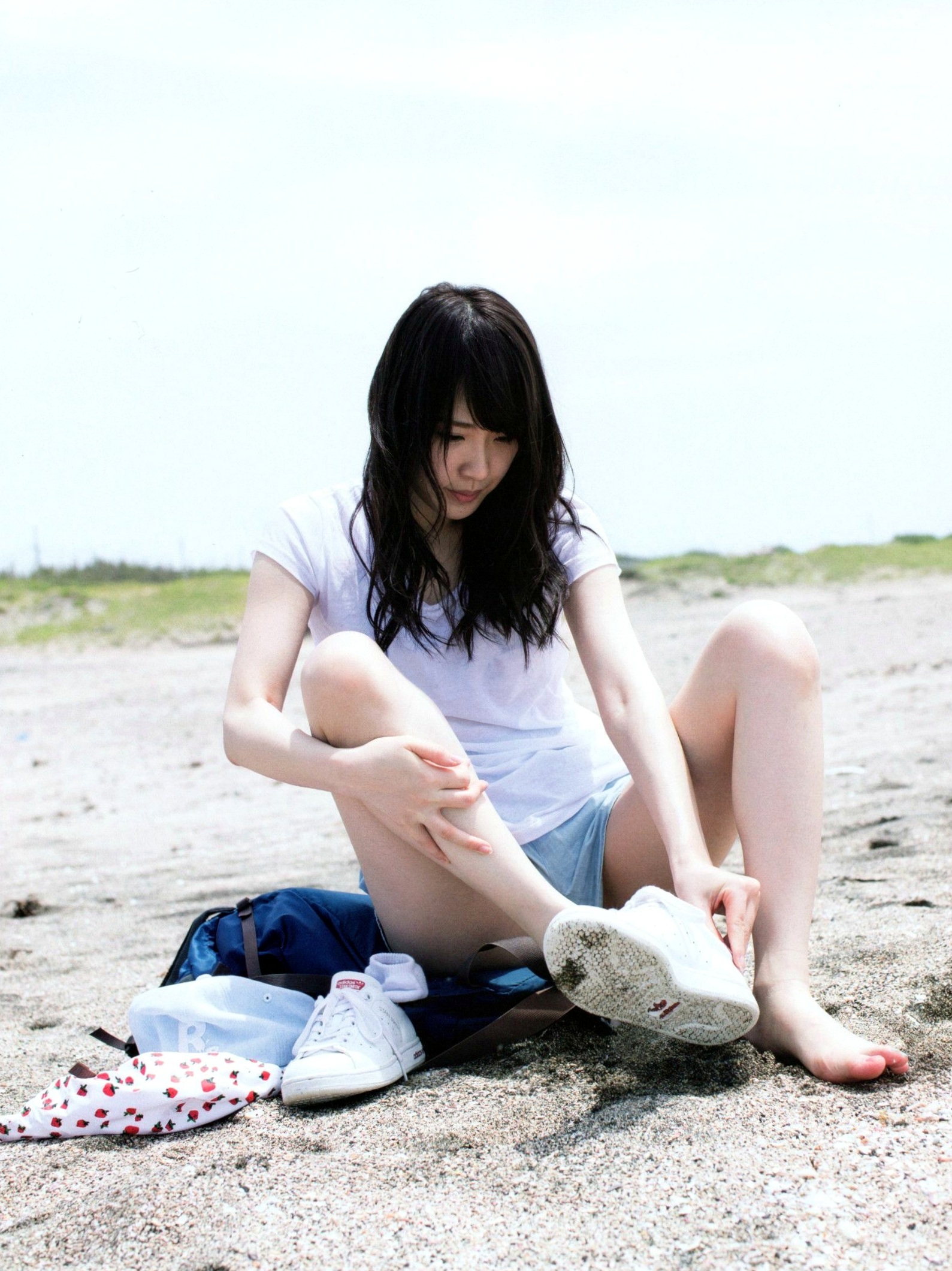 Gallery - 高山一实写真集《恋かもしれない》高清私房户外度假美图，海边比基尼与青春活力的清新治愈魅力日本比基尼清新治愈系私房照 高山一实女神私房照_秀色女神 - image 90