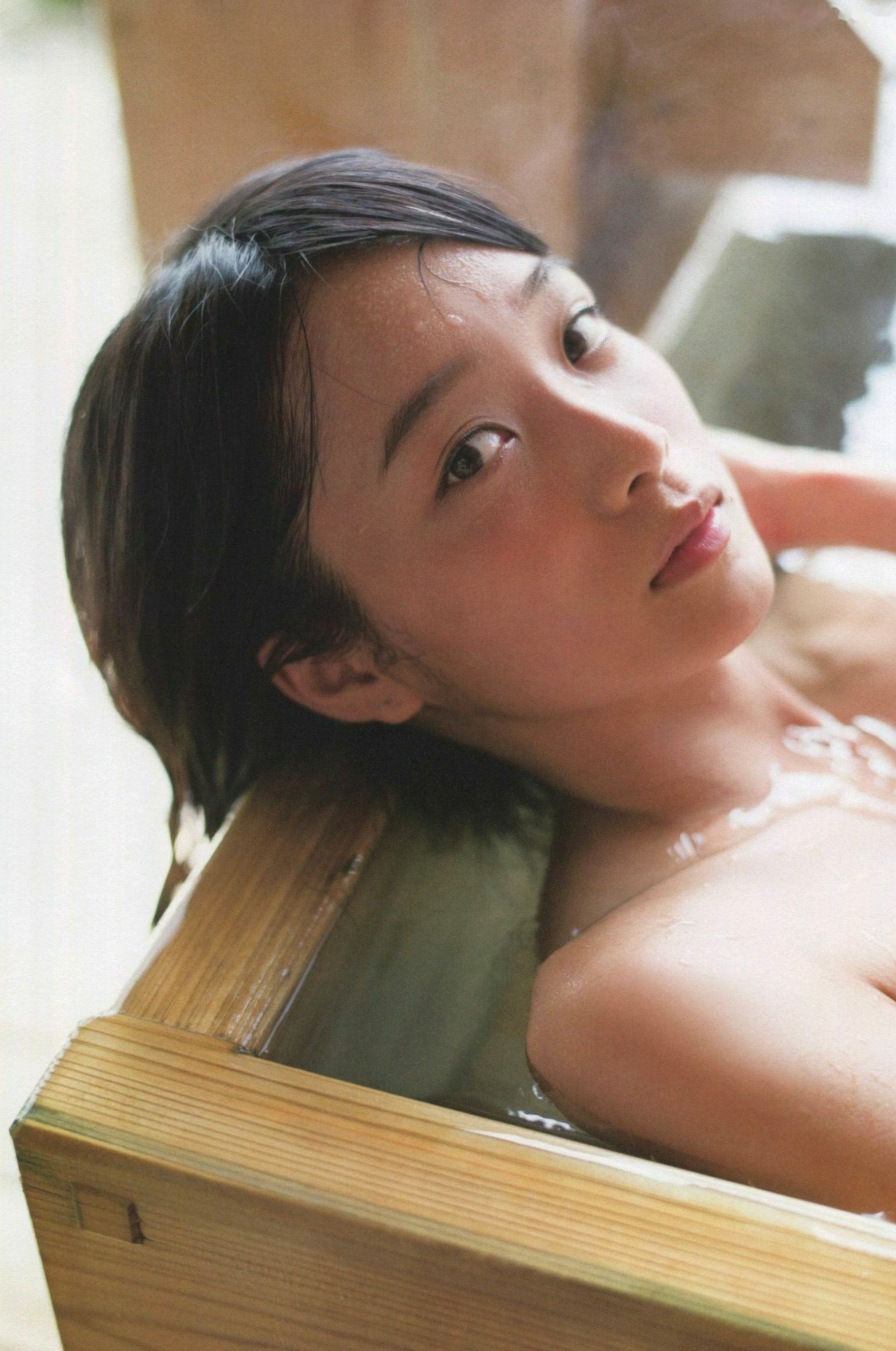Gallery - PB写真集_深川麻衣《ずっと、そばにいたい》：海边户外清新自然写实，治愈系甜美女神风清新日本治愈系户外女神 深川麻衣女神私房照_秀色女神 - image 13