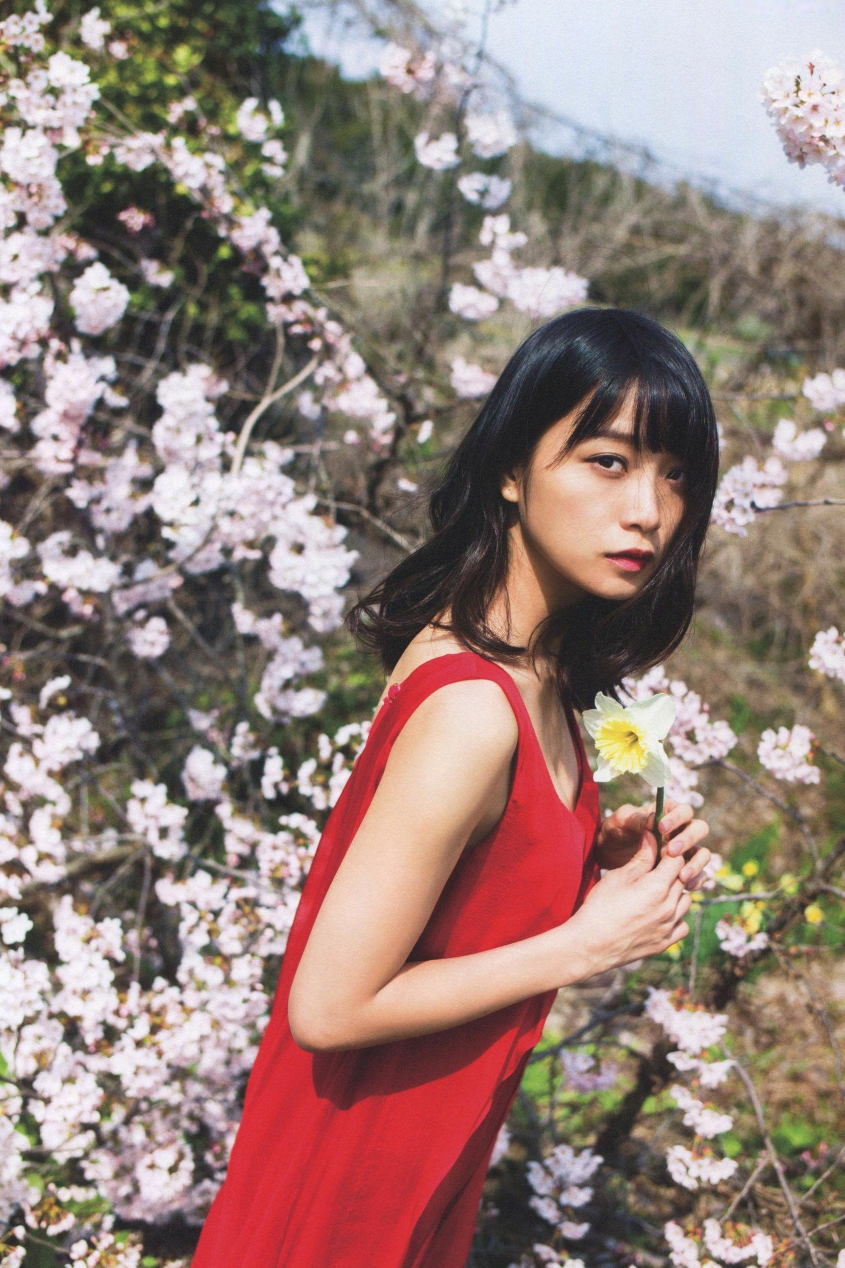 Gallery - PB写真集_深川麻衣《ずっと、そばにいたい》：海边户外清新自然写实，治愈系甜美女神风清新日本治愈系户外女神 深川麻衣女神私房照_秀色女神 - image 45