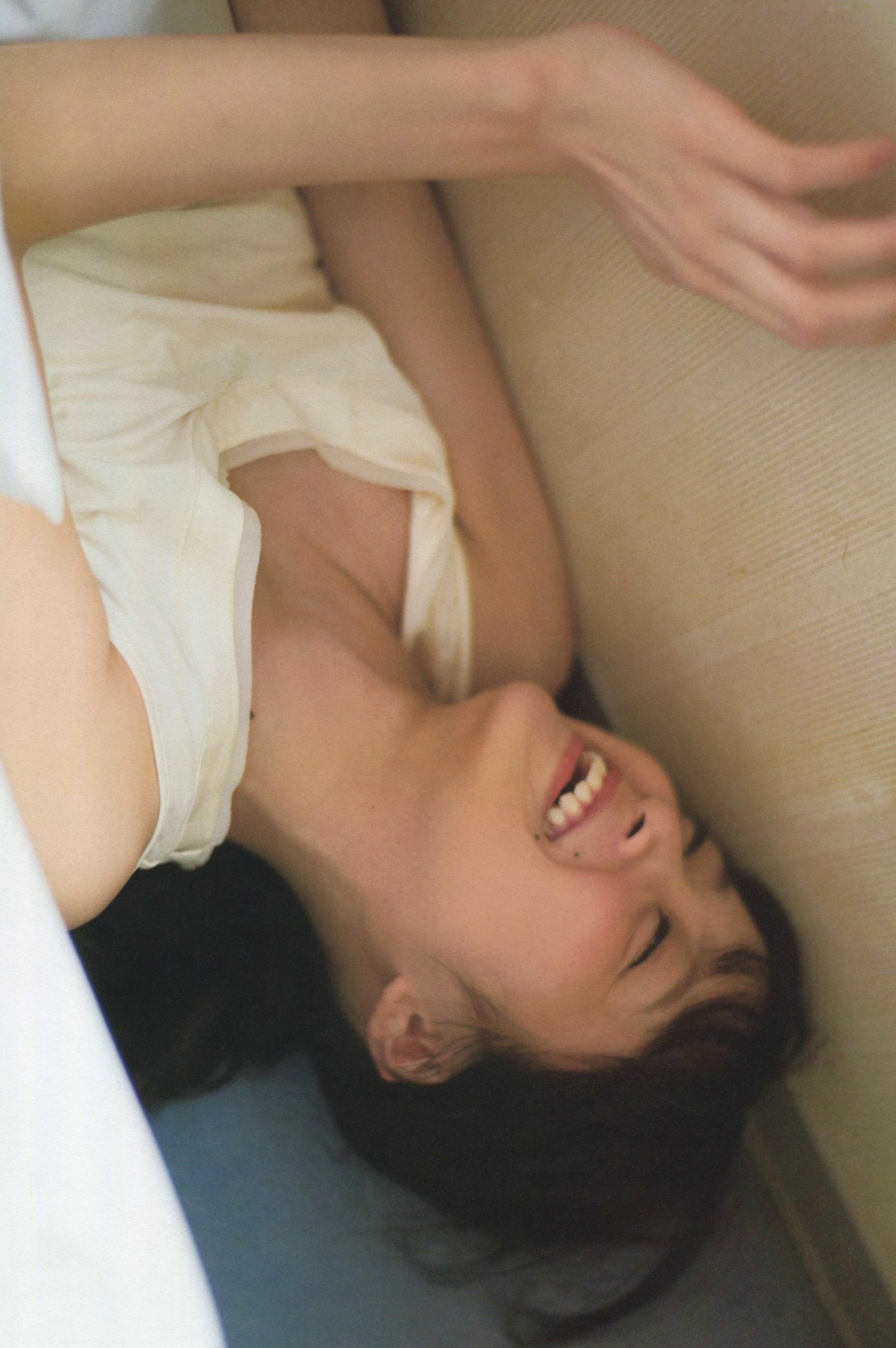 Gallery - PB写真集_深川麻衣《ずっと、そばにいたい》：海边户外清新自然写实，治愈系甜美女神风清新日本治愈系户外女神 深川麻衣女神私房照_秀色女神 - image 58
