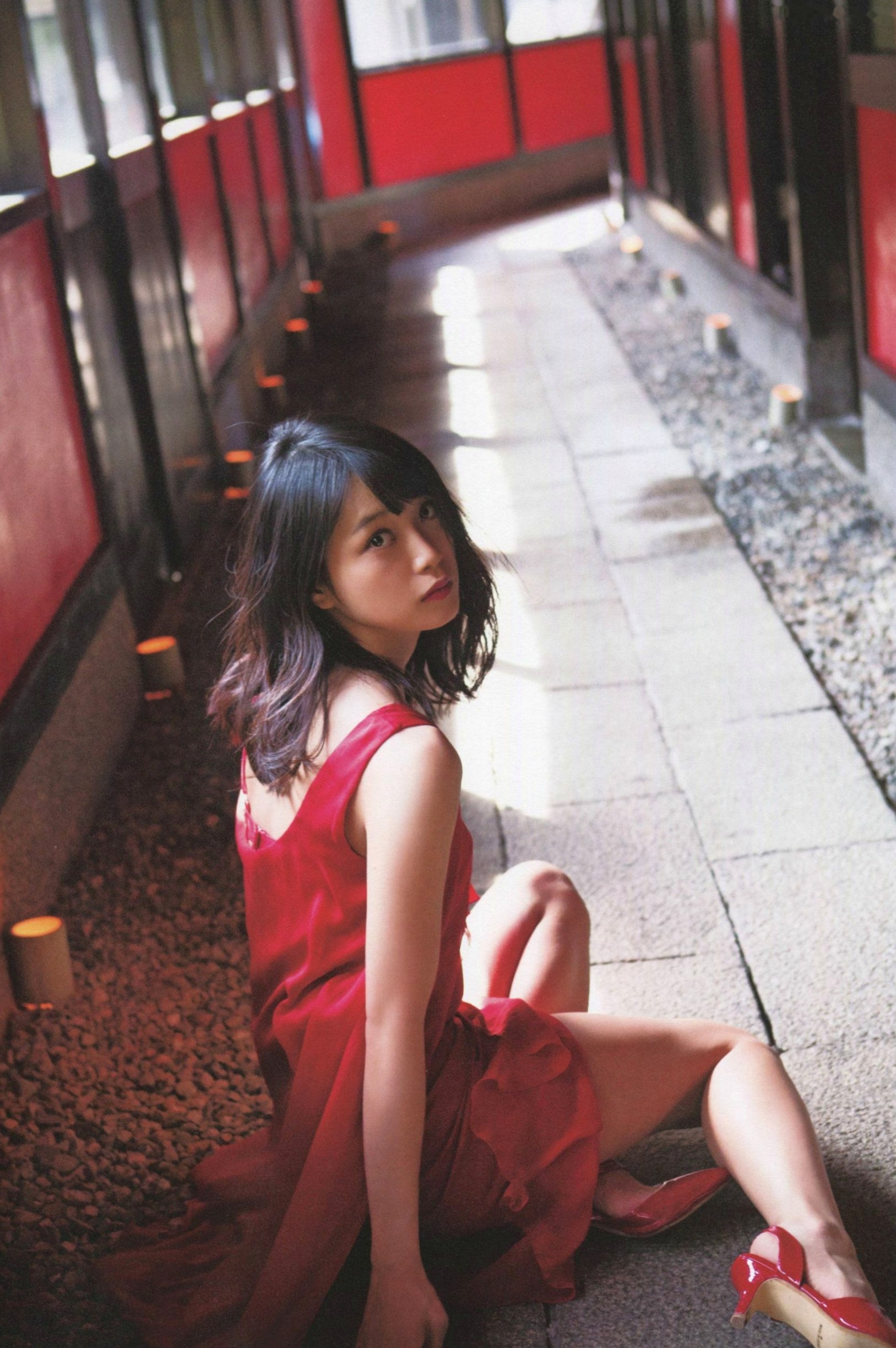 Gallery - PB写真集_深川麻衣《ずっと、そばにいたい》：海边户外清新自然写实，治愈系甜美女神风清新日本治愈系户外女神 深川麻衣女神私房照_秀色女神 - image 65