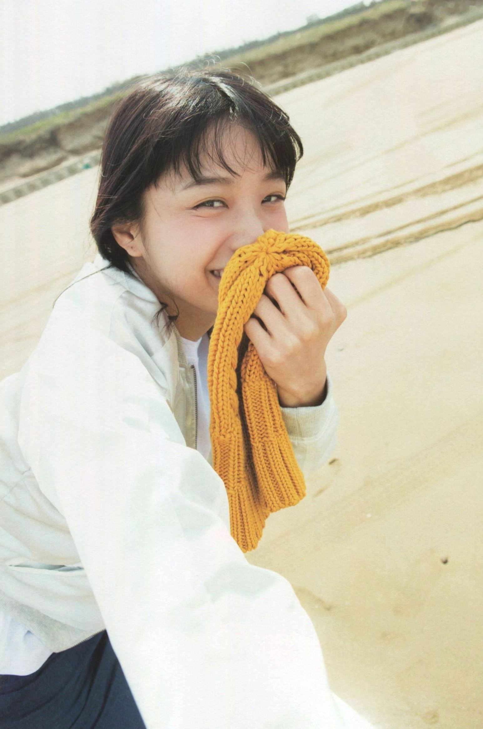 Gallery - PB写真集_深川麻衣《ずっと、そばにいたい》：海边户外清新自然写实，治愈系甜美女神风清新日本治愈系户外女神 深川麻衣女神私房照_秀色女神 - image 109
