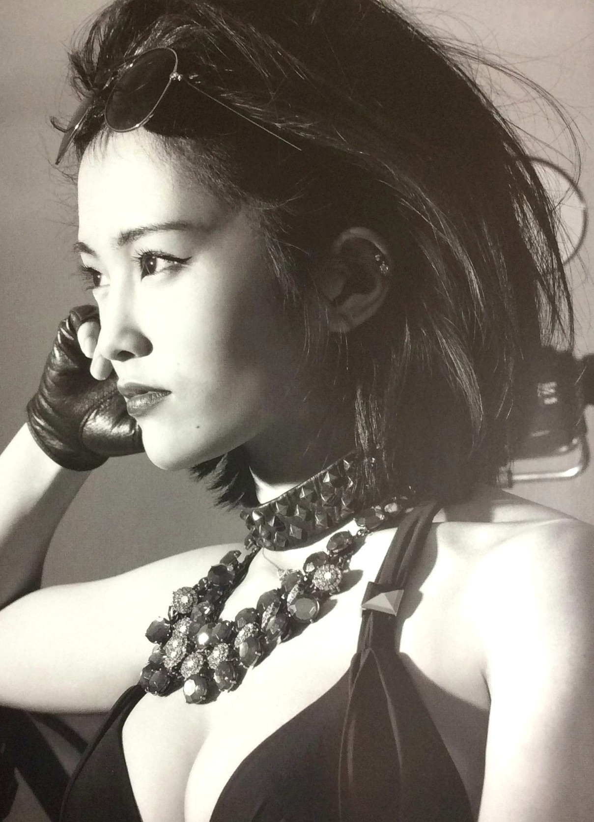 Gallery - PB写真集_山本彩《SY》高清美图：清纯短发、比基尼泳装诱惑，摄影大师LESLIE KEE镜头下的夏日灵动尤物日本性感比基尼清新女神 山本彩女神私房照_秀色女神 - image 86