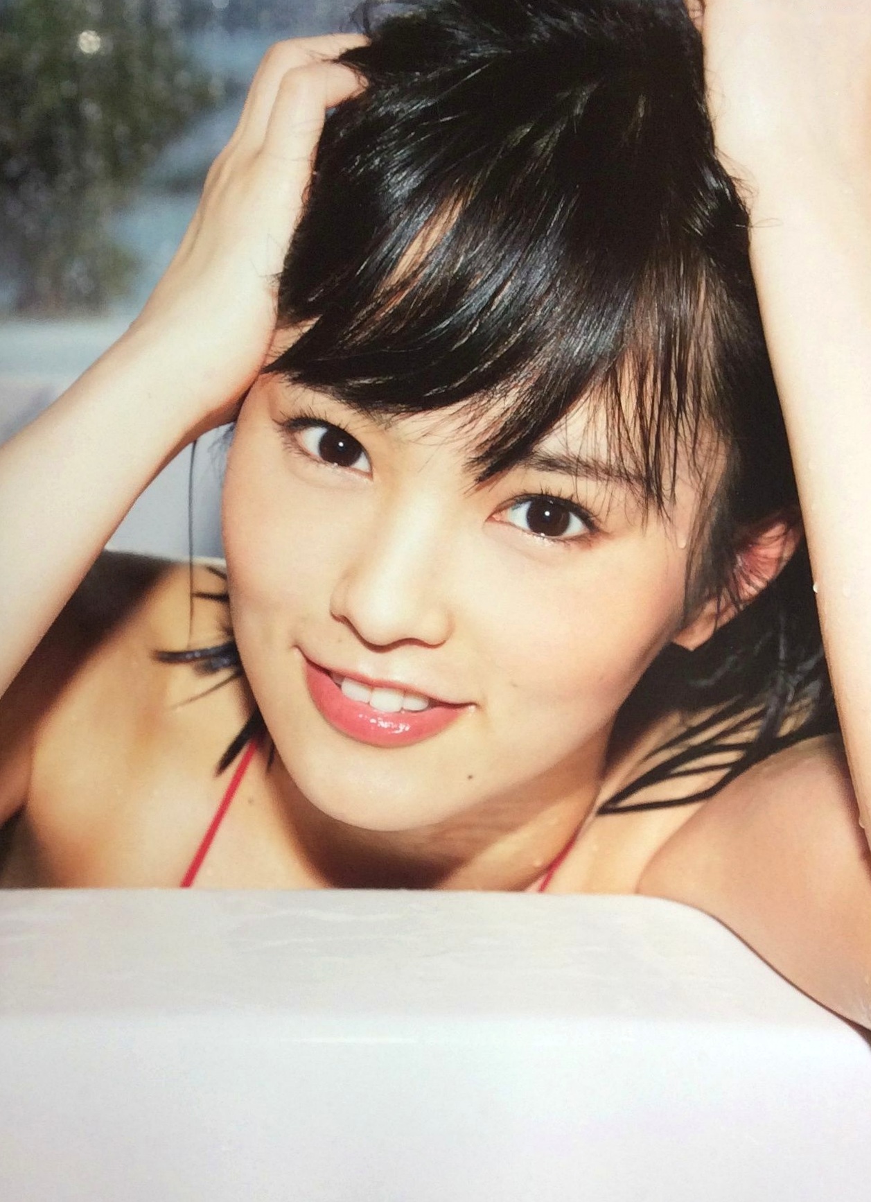 Gallery - PB写真集_山本彩《SY》高清美图：清纯短发、比基尼泳装诱惑，摄影大师LESLIE KEE镜头下的夏日灵动尤物日本性感比基尼清新女神 山本彩女神私房照_秀色女神 - image 99
