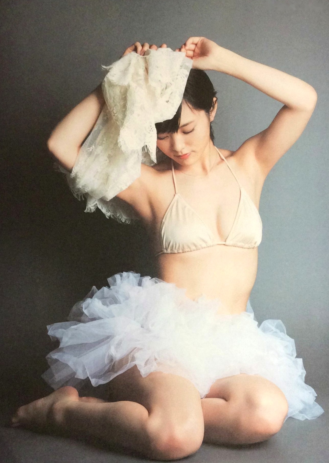Gallery - PB写真集_山本彩《SY》高清美图：清纯短发、比基尼泳装诱惑，摄影大师LESLIE KEE镜头下的夏日灵动尤物日本性感比基尼清新女神 山本彩女神私房照_秀色女神 - image 122