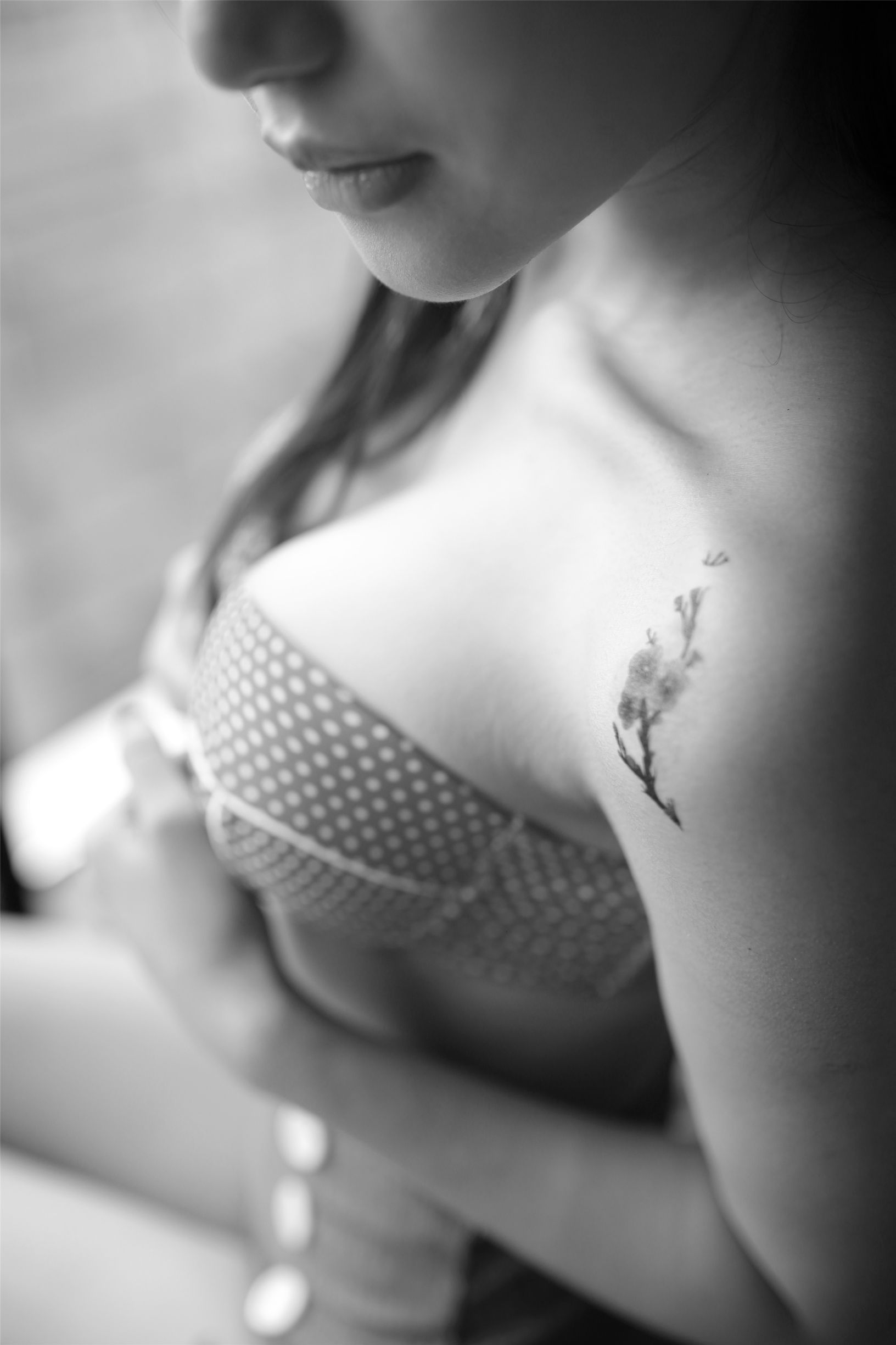 绮里嘉ula-怒放！街角的蔷薇 ~ [TGOD推女神]高清写真图