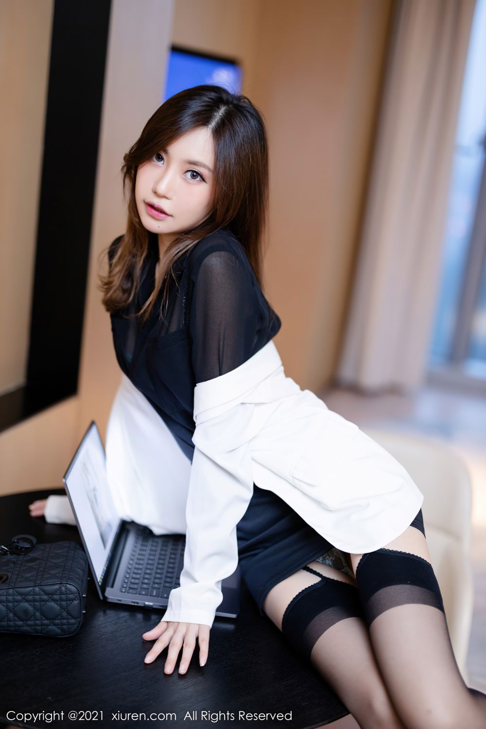 [XiuRen]高清写真图 2021.11.30 No.4285 绮里嘉ula