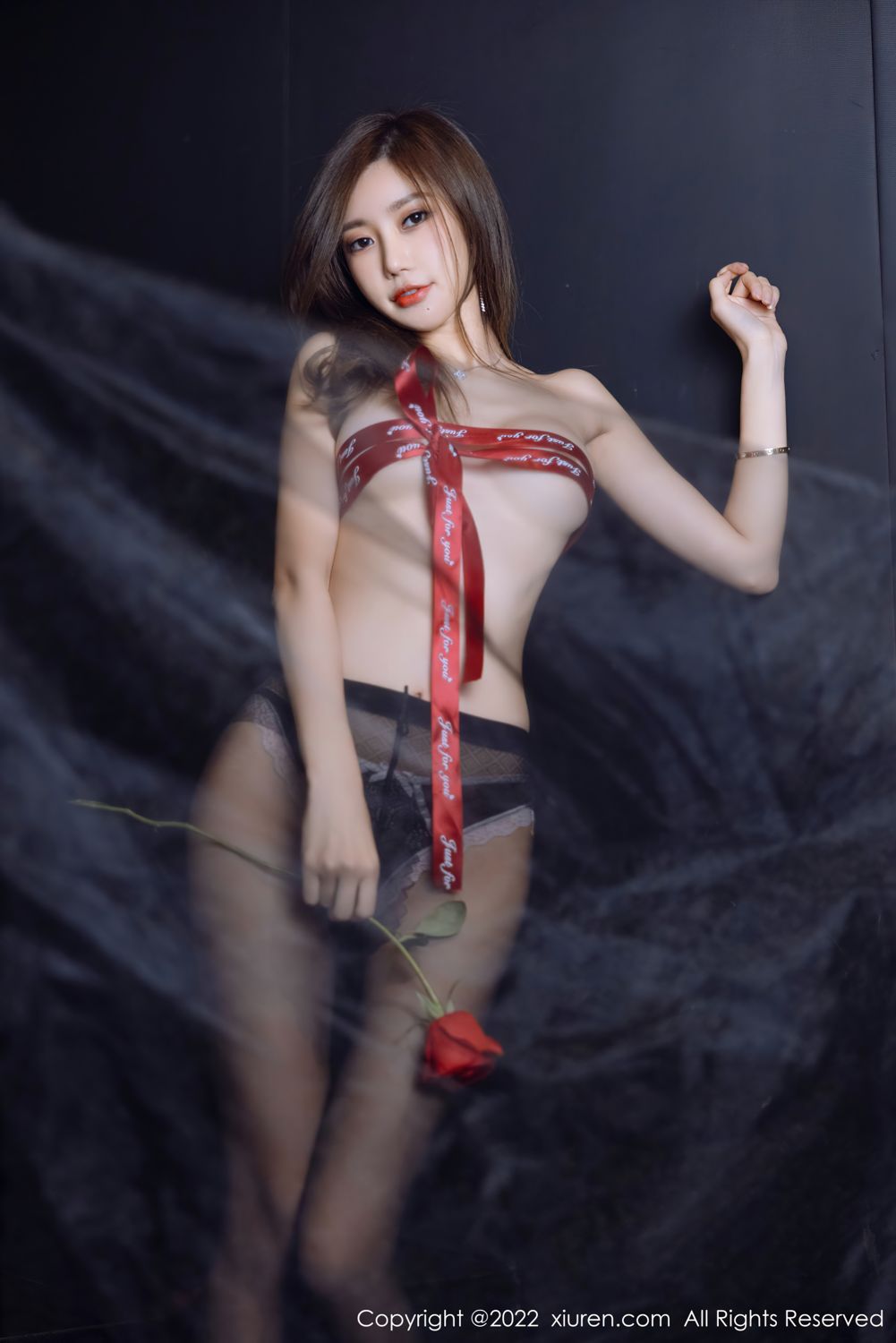 [XiuRen]高清写真图 2022.01.21 No.4498 绮里嘉ula