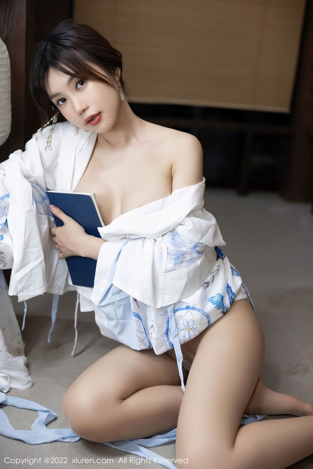 [XiuRen]高清写真图 2022.09.09 No.5569 绮里嘉ula