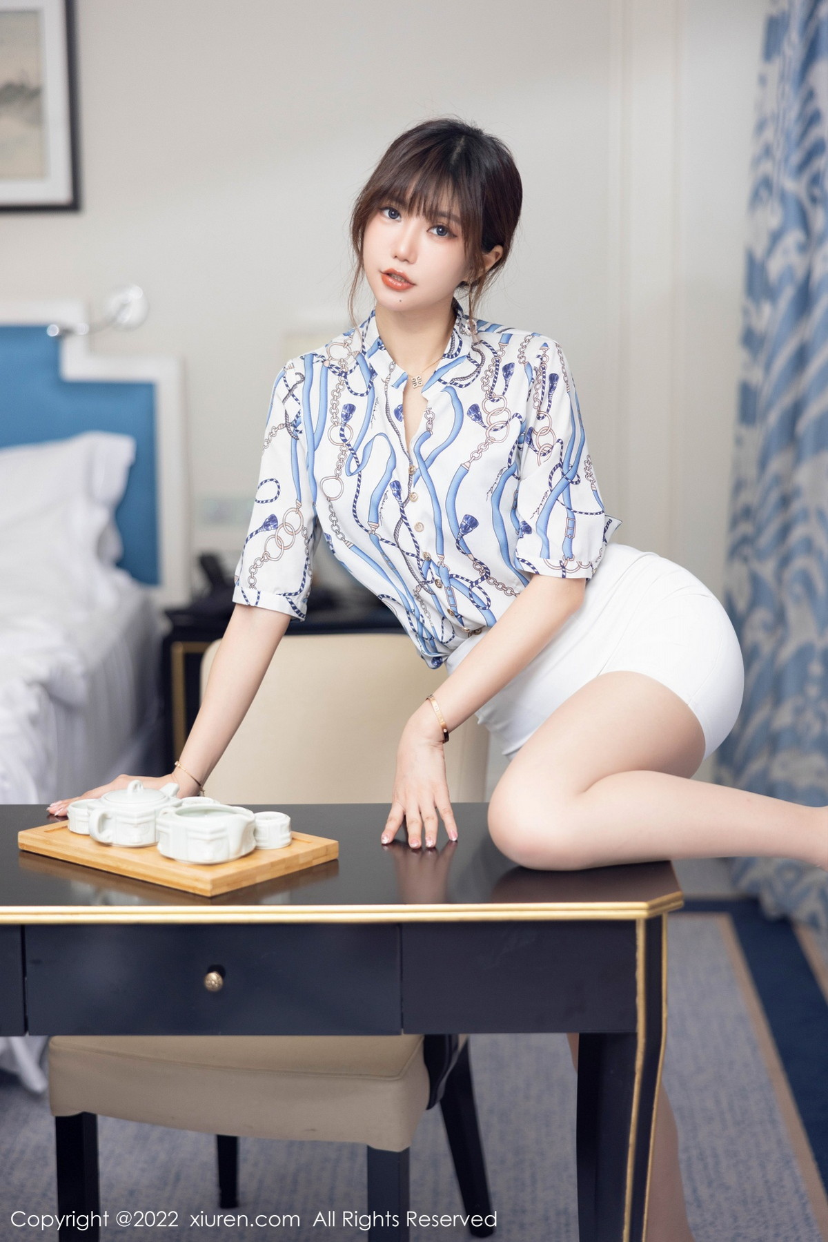 [XiuRen]高清写真图 2022.10.28 No.5775 绮里嘉ula 短裙美腿