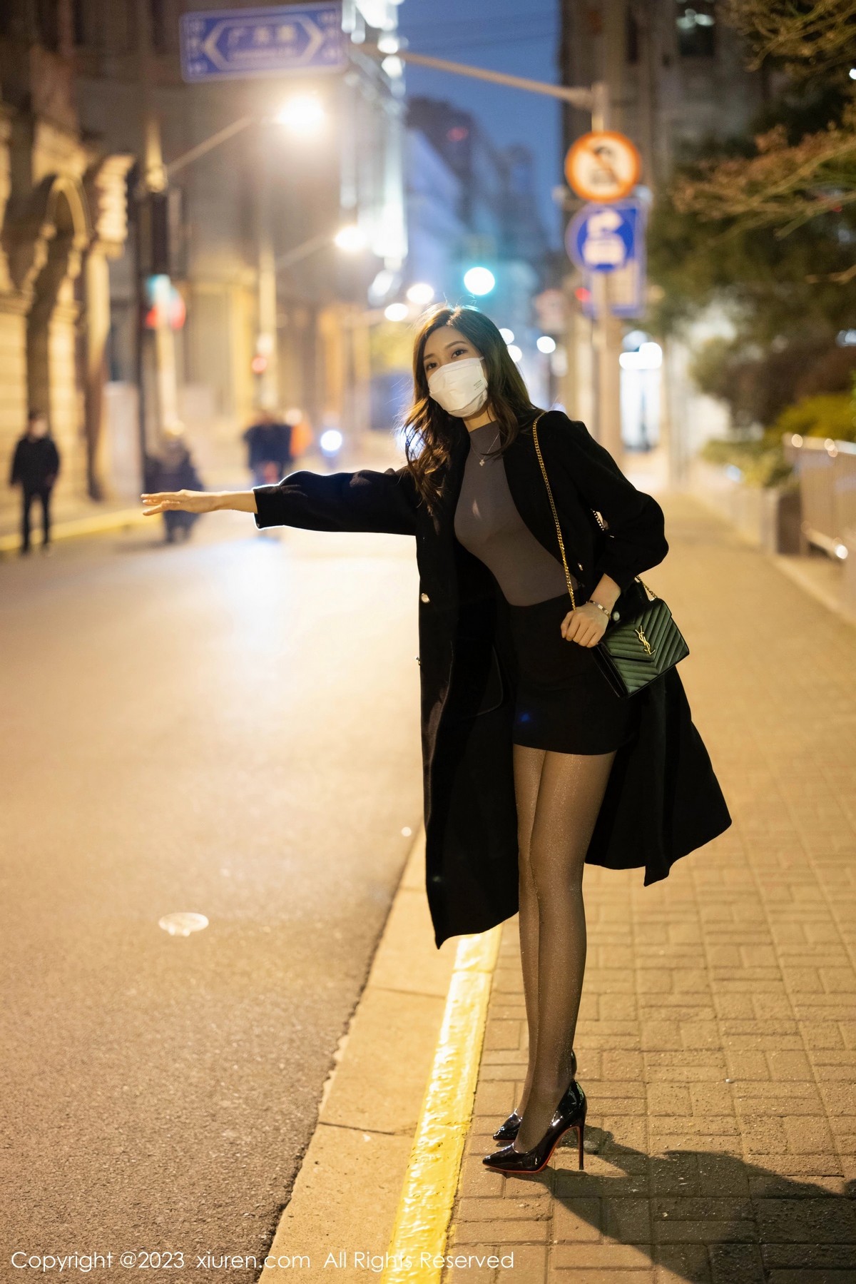 [XiuRen]高清写真图 2023.03.10 No.6395 绮里嘉ula 丝袜美腿