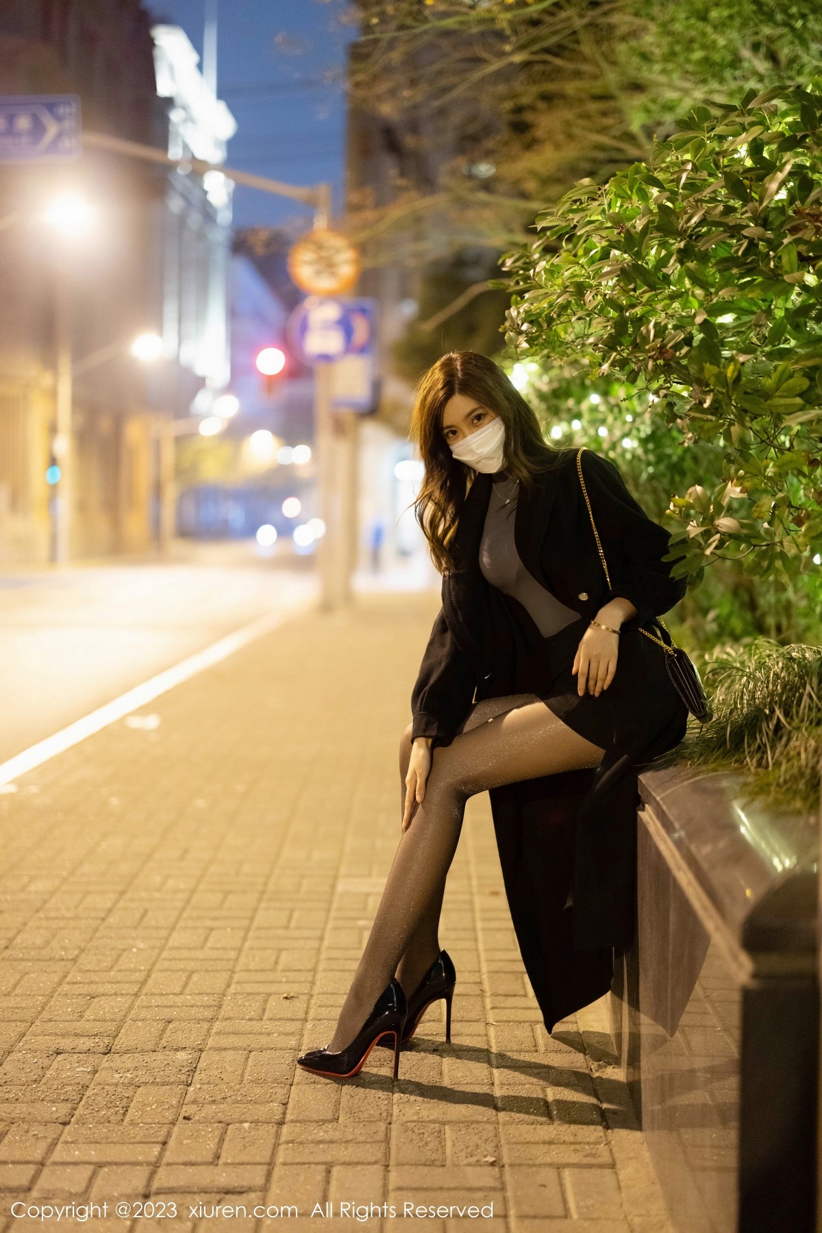 [XiuRen]高清写真图 2023.03.10 No.6395 绮里嘉ula 丝袜美腿