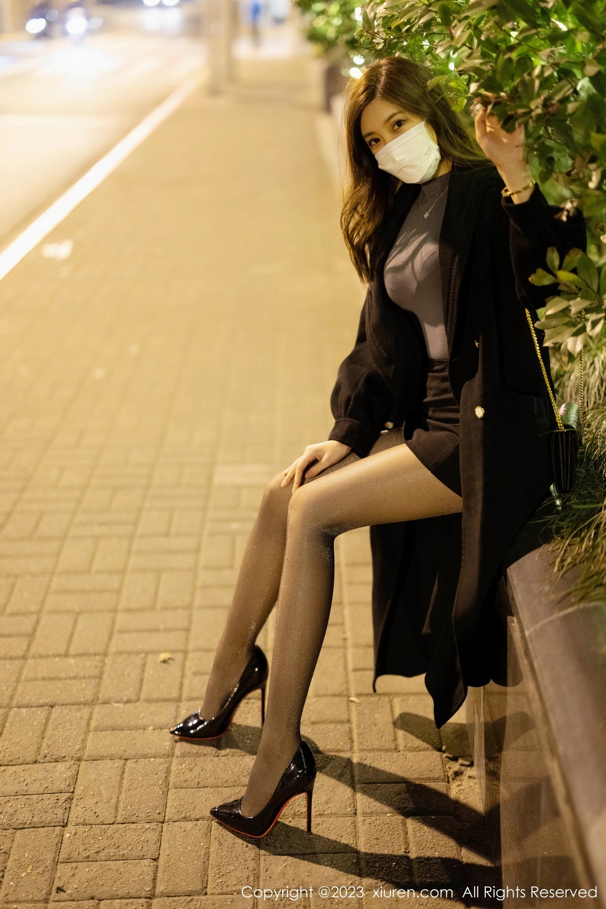 [XiuRen]高清写真图 2023.03.10 No.6395 绮里嘉ula 丝袜美腿