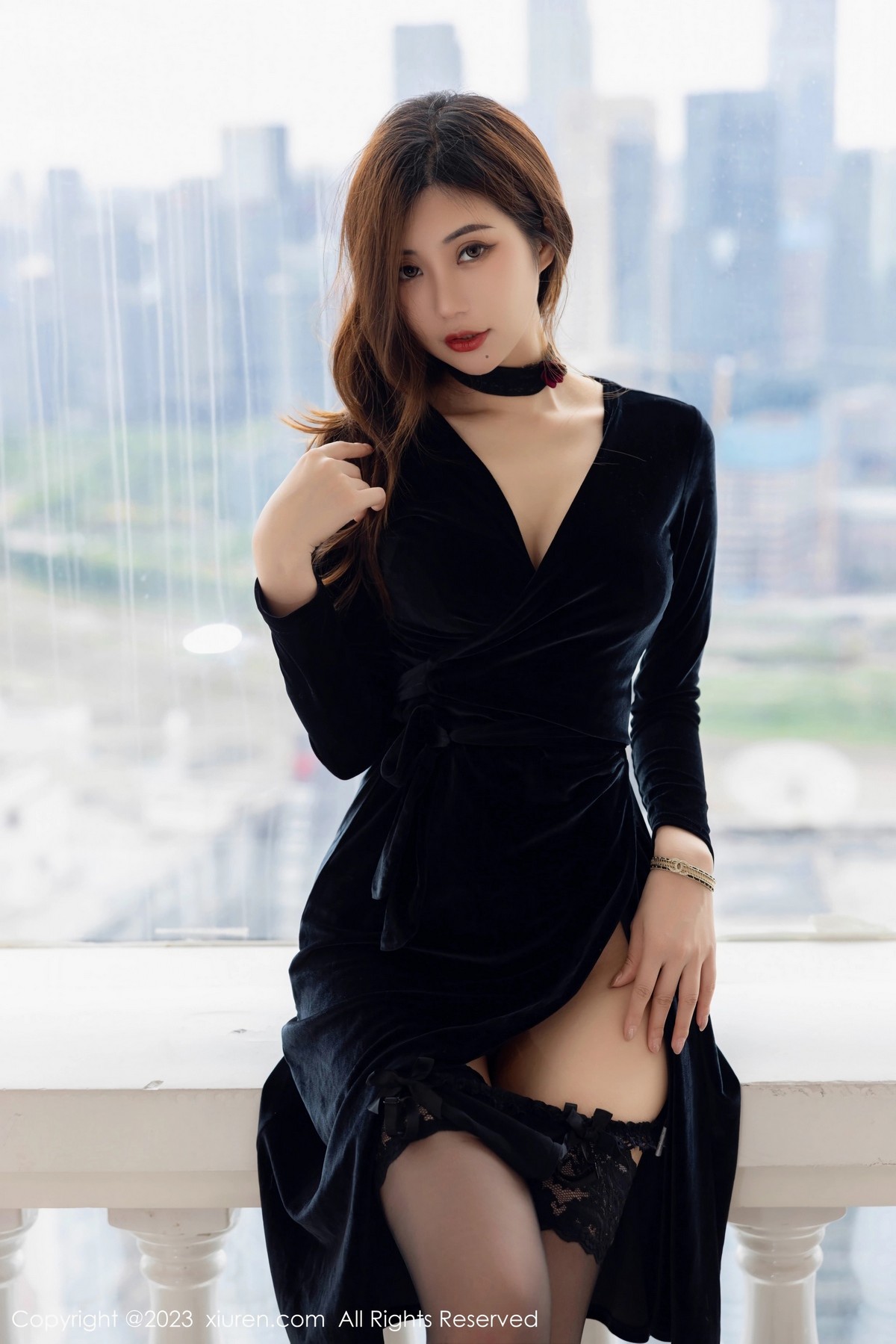 [XiuRen]高清写真图 2023.06.30 No.7005 绮里嘉ula 黑丝美腿