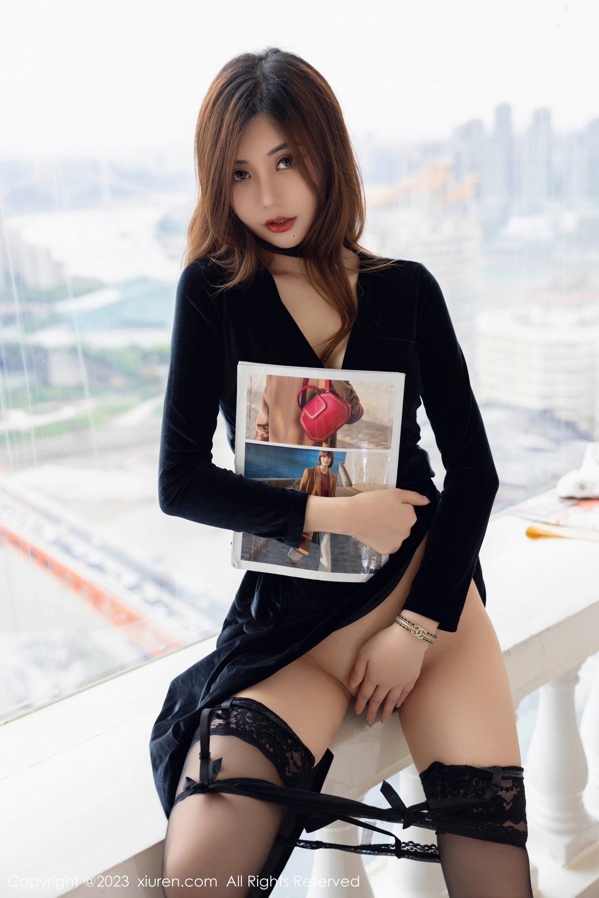 [XiuRen]高清写真图 2023.06.30 No.7005 绮里嘉ula 黑丝美腿