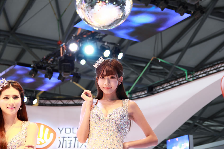 陈潇 游族网络青春美女酷似林志铃