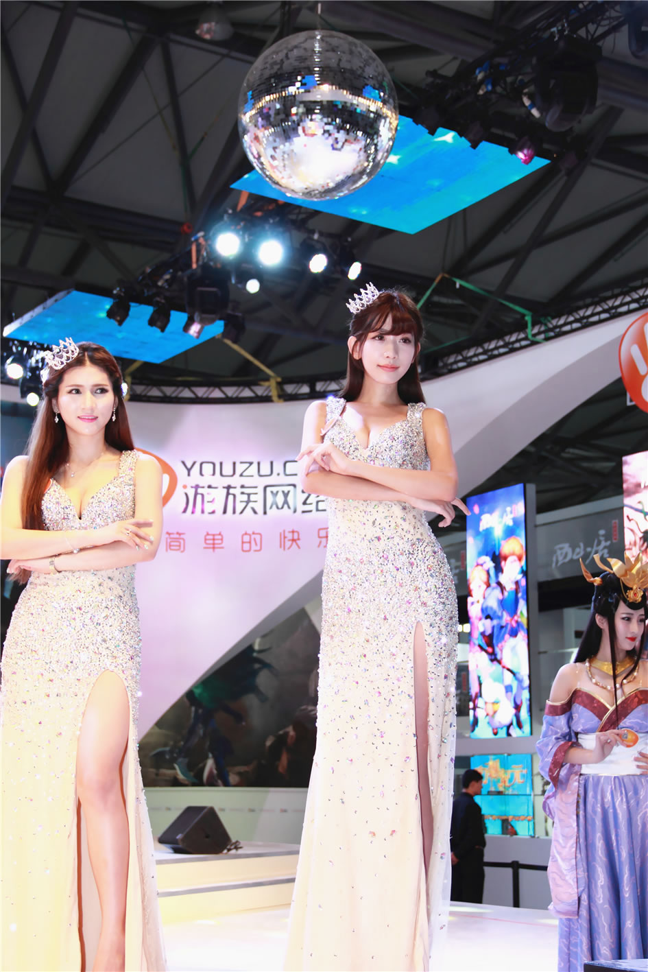陈潇 游族网络青春美女酷似林志铃