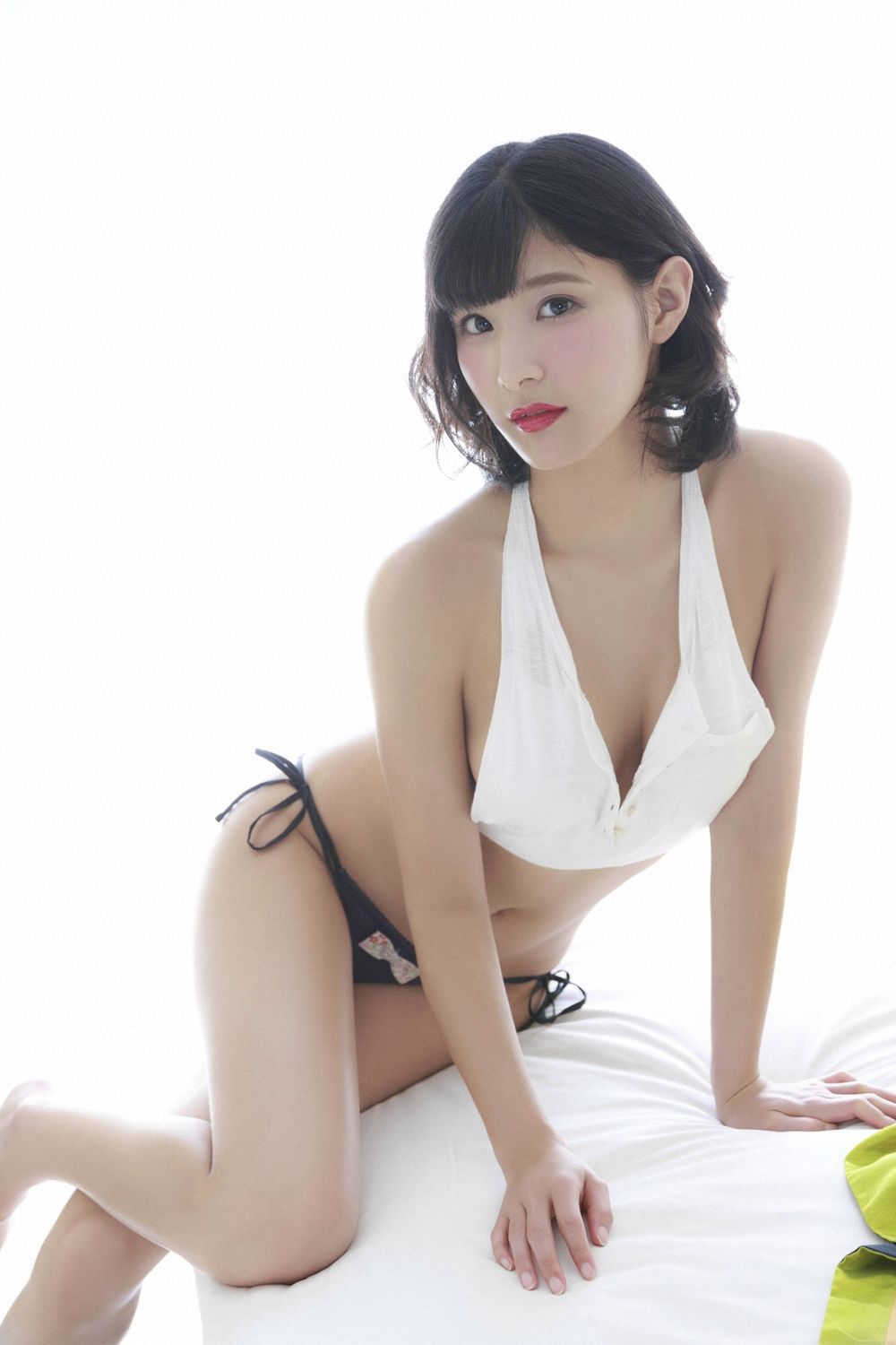 彩川ひなの- [YS-Web]高清写真图 Vol.802 考えるな！感じろ！