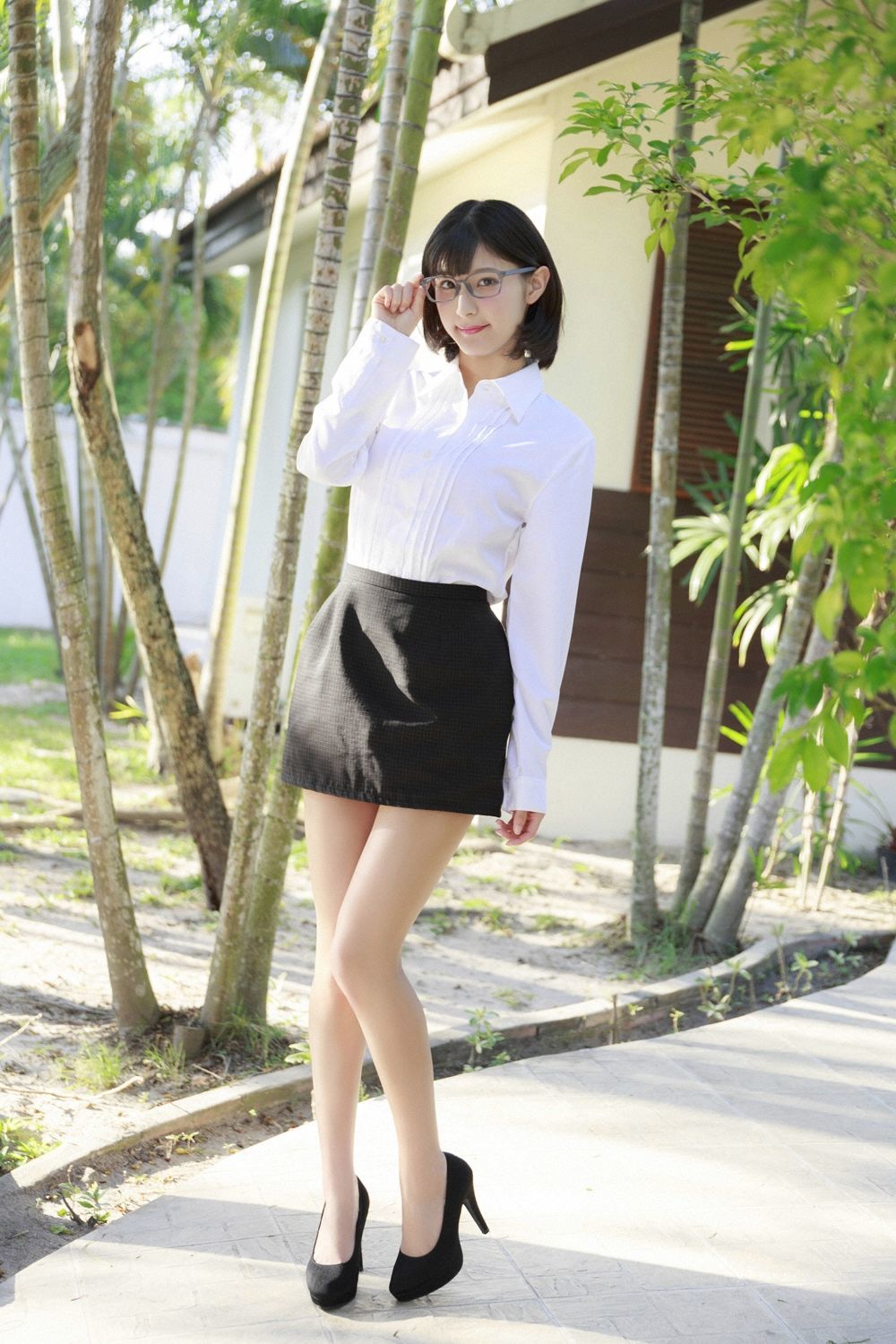 彩川ひなの- [YS-Web]高清写真图 Vol.802 考えるな！感じろ！