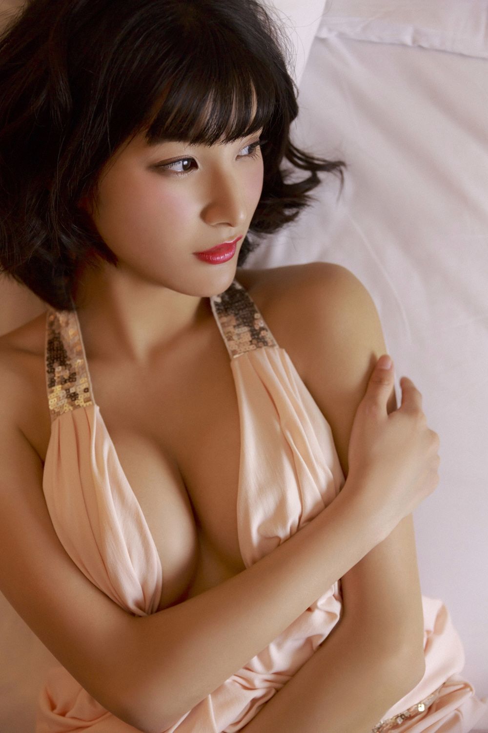 彩川ひなの- [YS-Web]高清写真图 Vol.802 考えるな！感じろ！