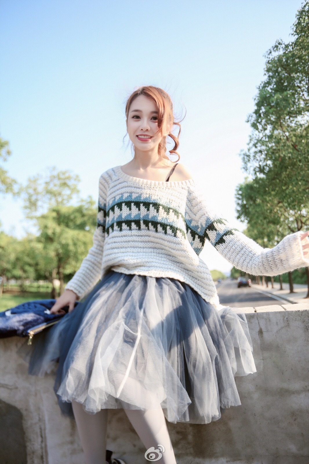 黄一琳 《Vivi 昕薇》首席名模外拍写真图