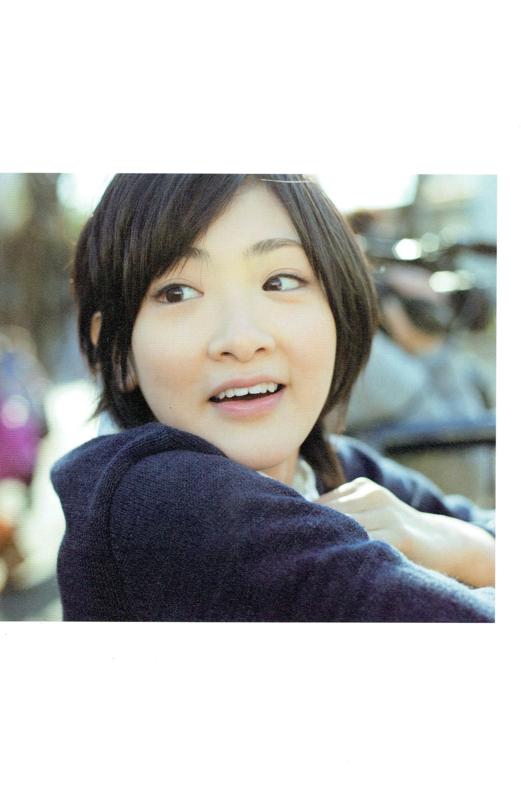 Gallery - 生驹里奈《君の足跡》写真精选：海边校园清纯校服主题，元气少女治愈系影像日本清纯治愈系校服 生驹里奈女神私房照_秀色女神 - image 1